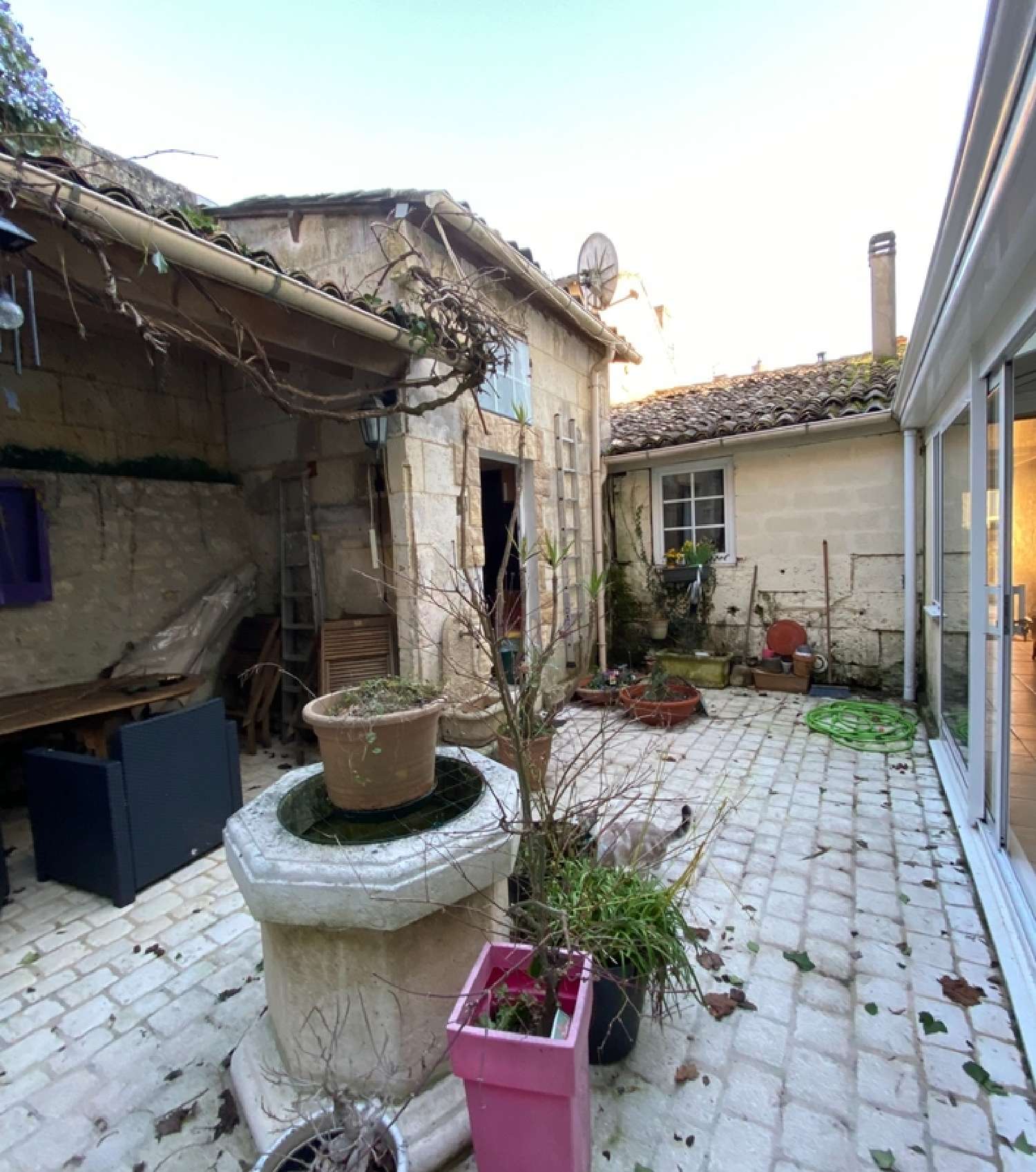  à vendre maison Ruelle-sur-Touvre Charente 1