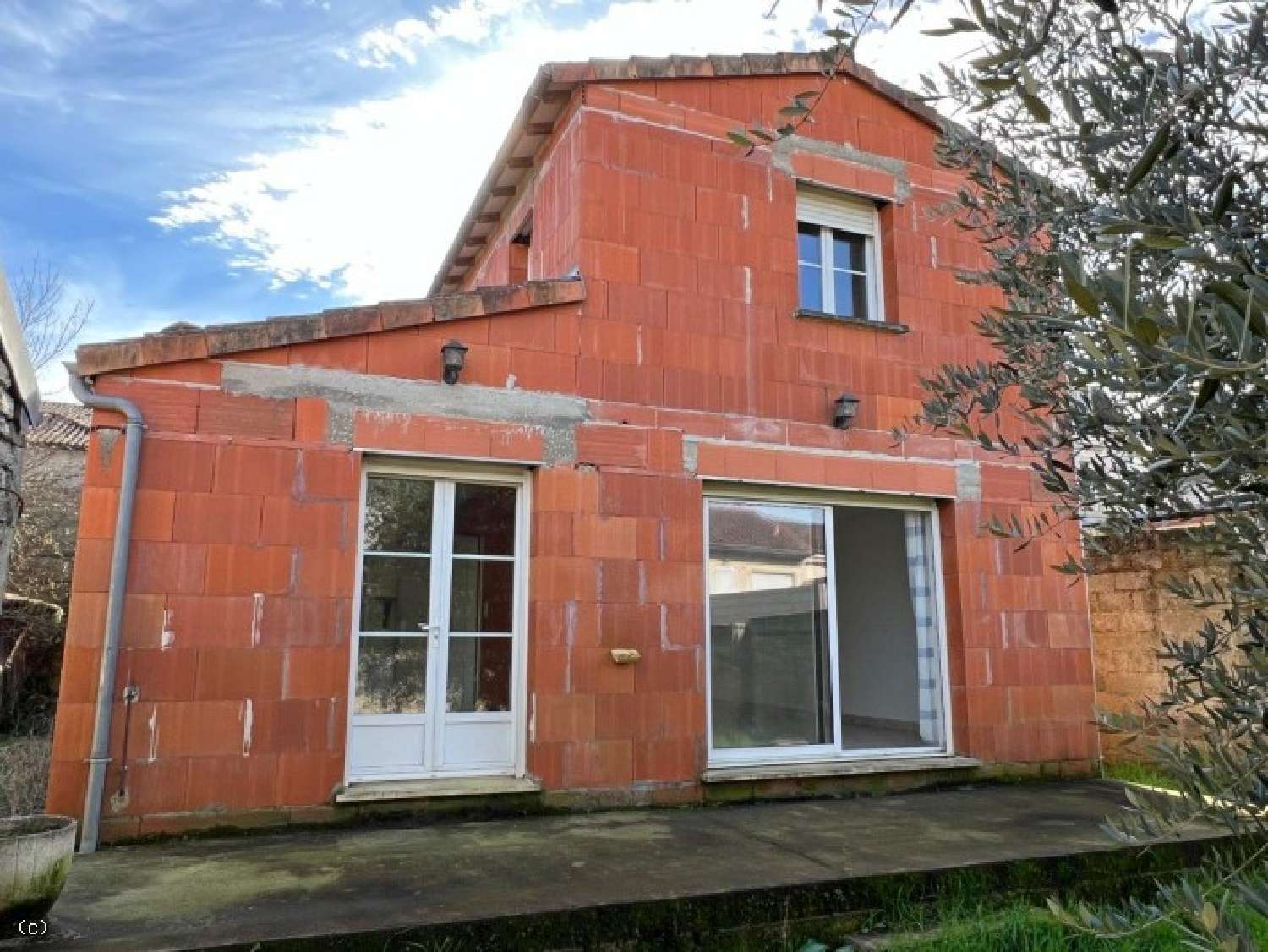  for sale house Ruffec Charente 5