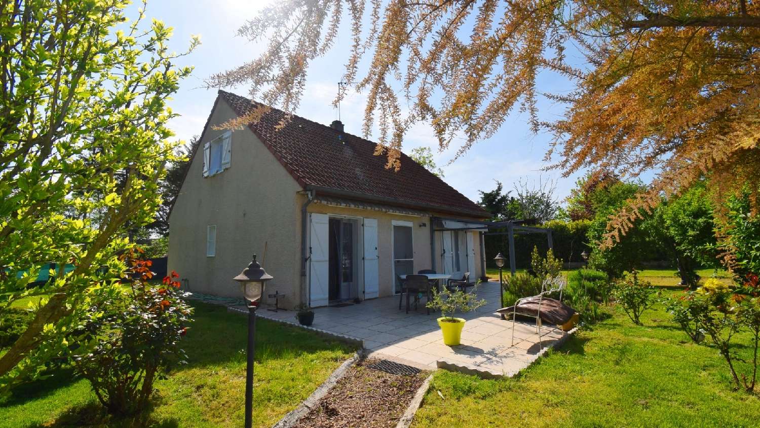  te koop huis Saint-Rémy-en-Rollat Allier 1