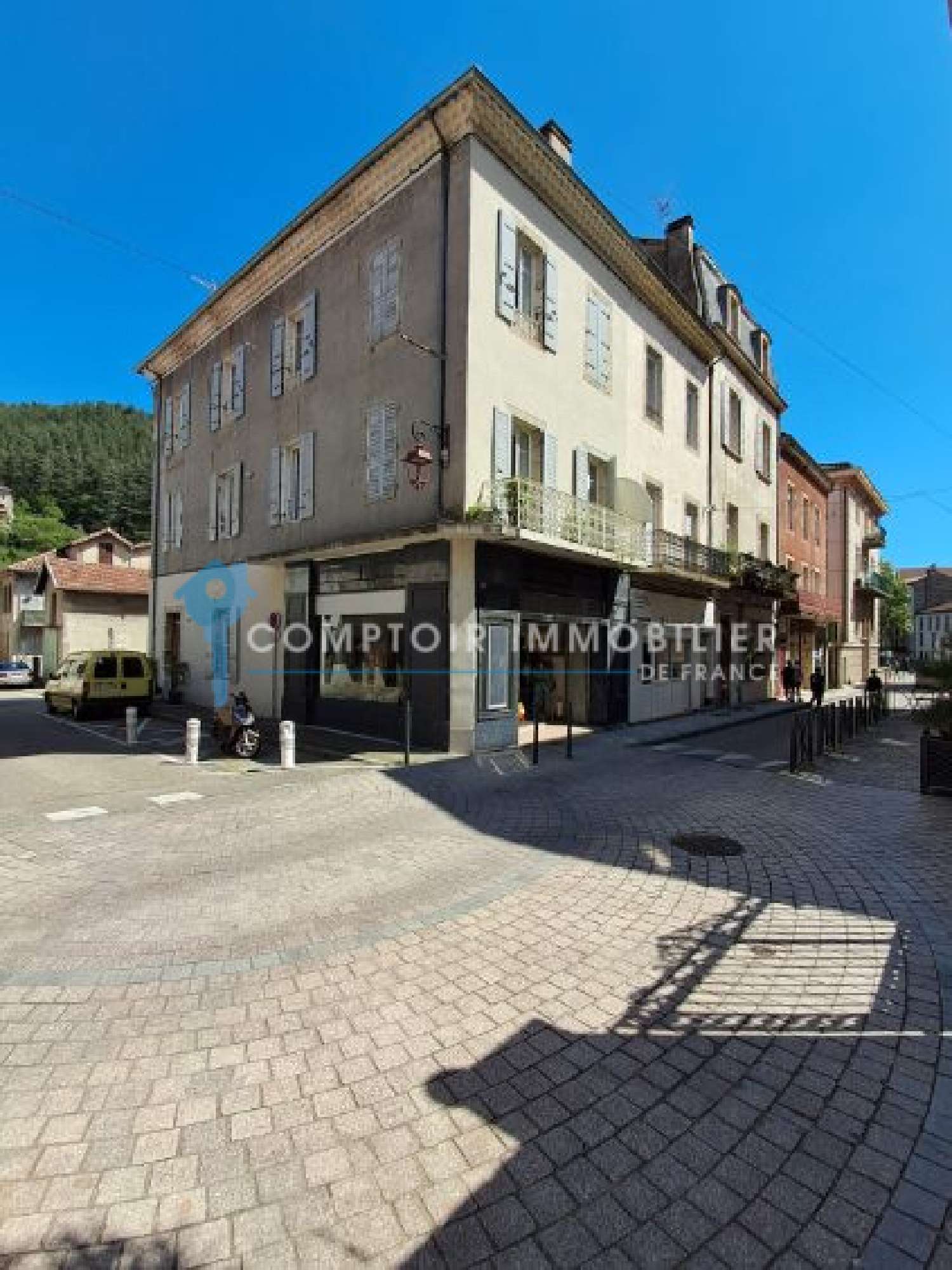  à vendre maison Vals-les-Bains Ardèche 2