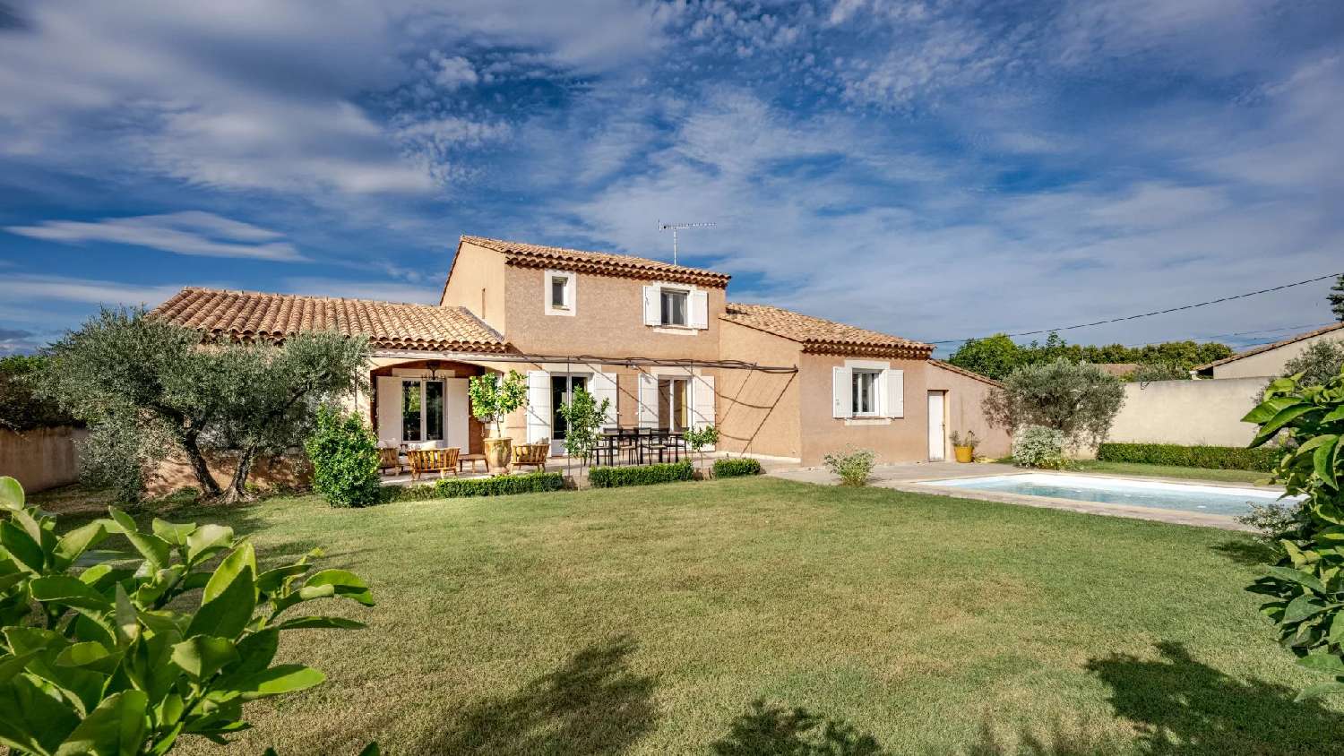  à vendre villa Fontvieille Bouches-du-Rhône 1