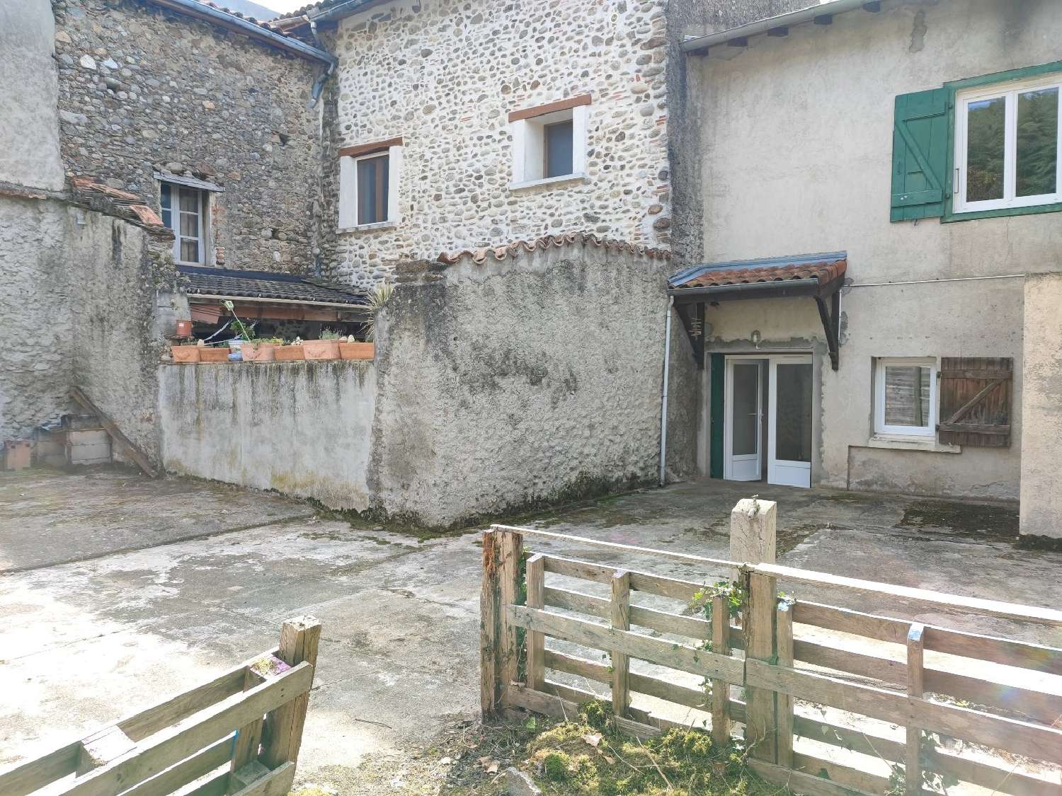  à vendre maison de village Dalou Ariège 3