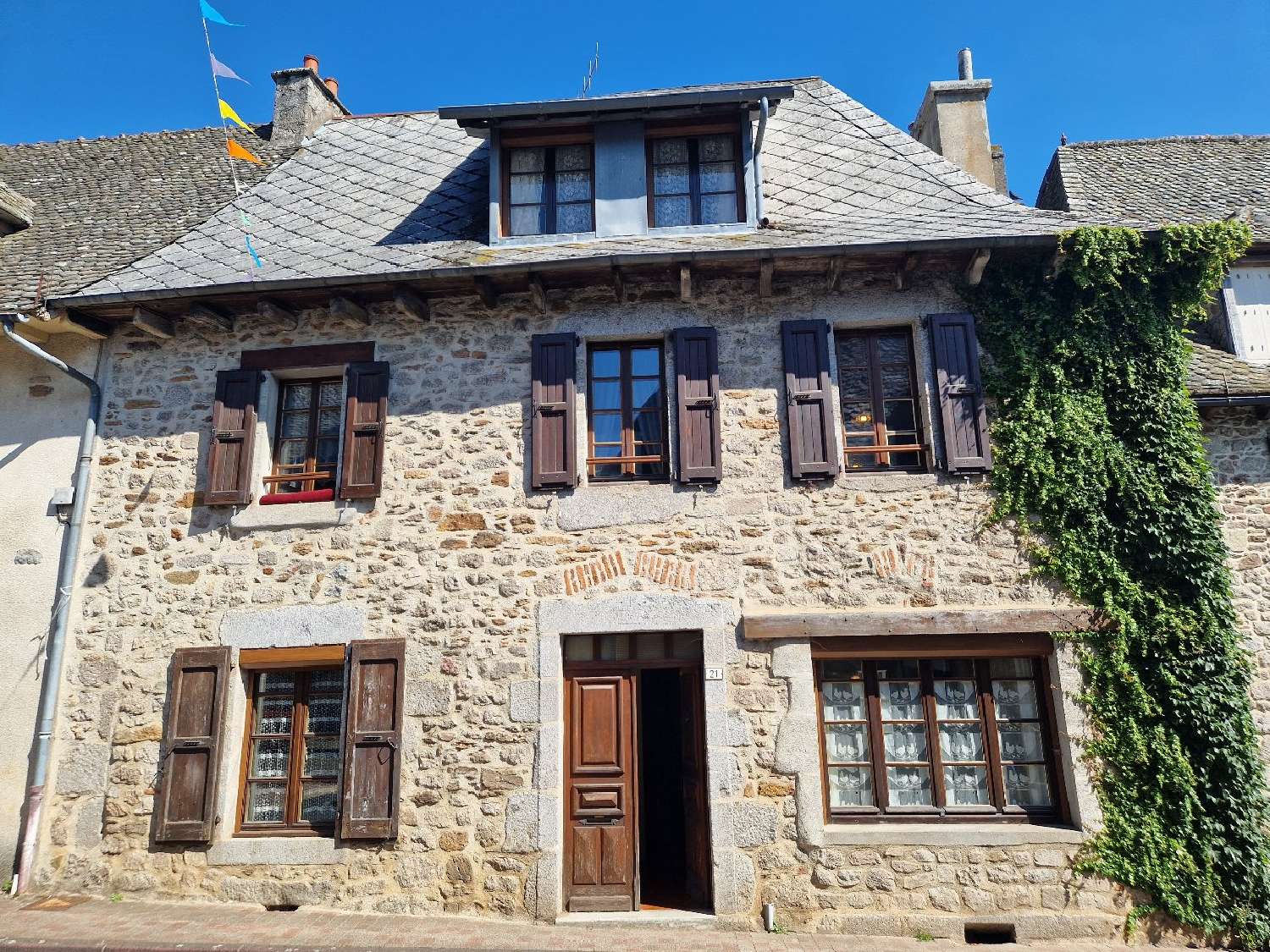 Saint-Mamet-la-Salvetat Cantal huis foto 6896869