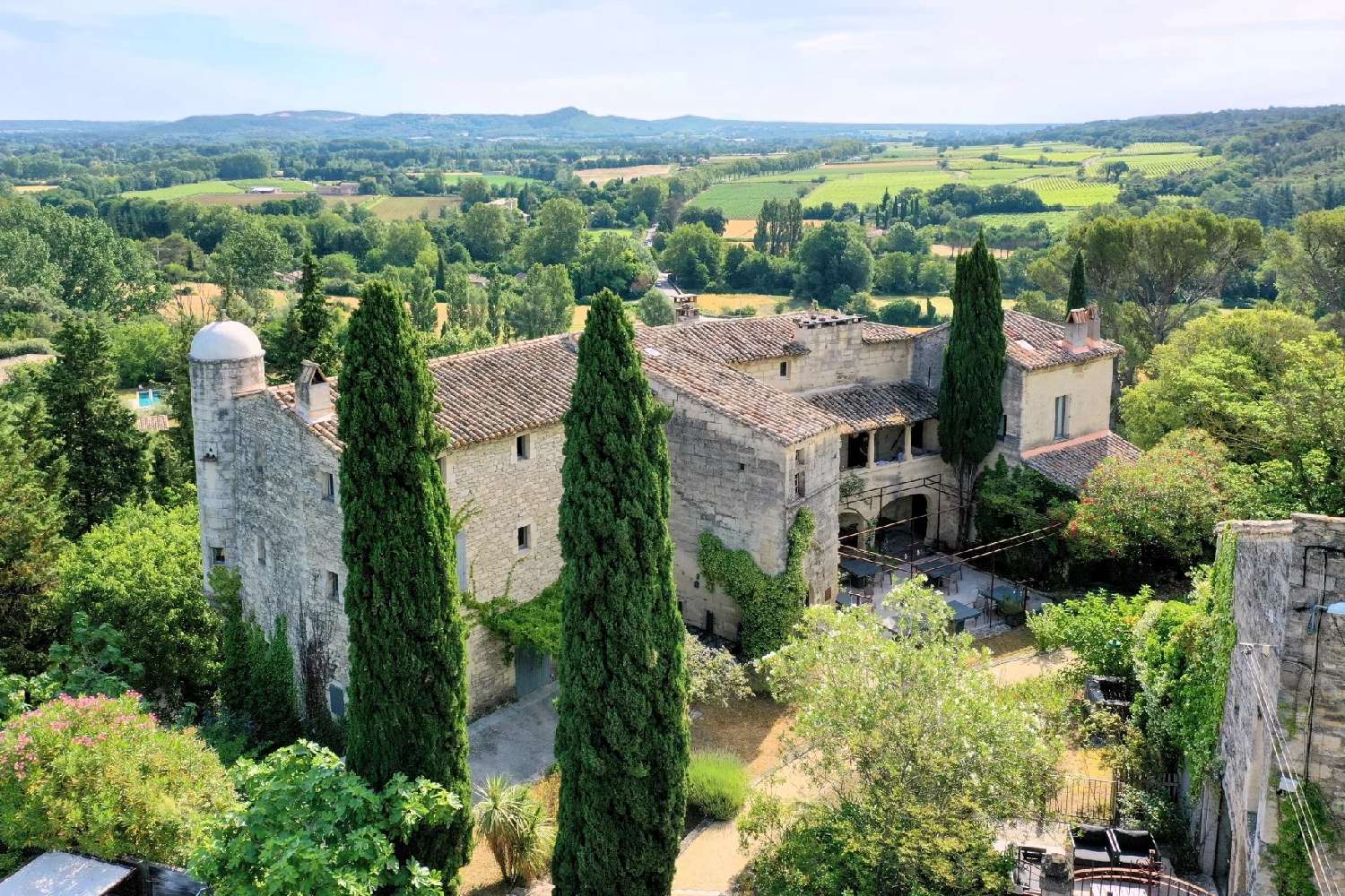  kaufen Hotel/ Restaurant Uzès Gard 1