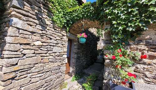 Saint-Geniès-de-Varensal Hérault house foto