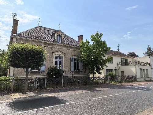 Cercy-la-Tour Nièvre huis foto