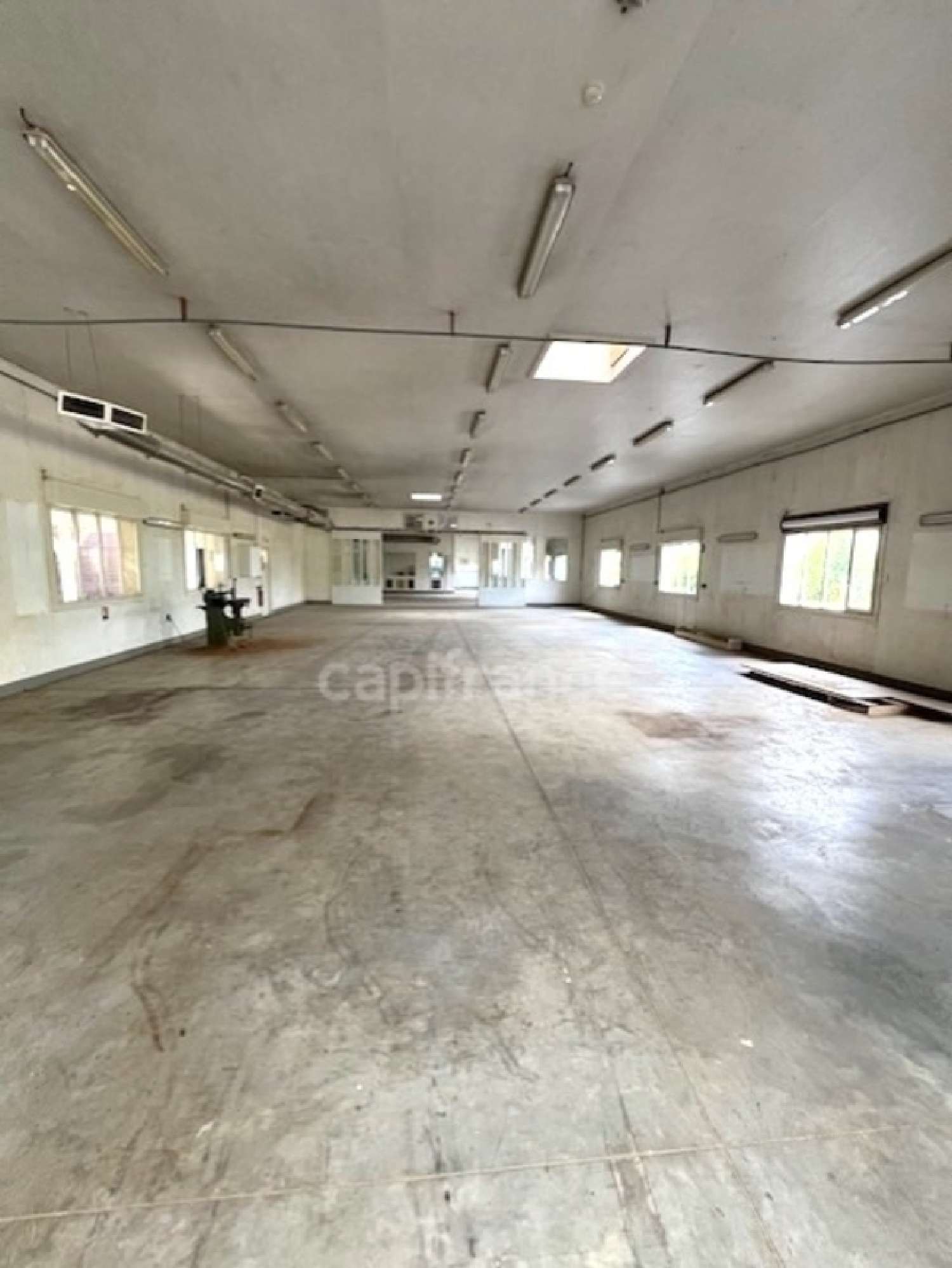  for sale office Saintes Charente-Maritime 6