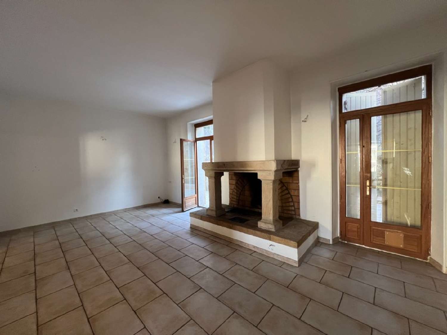  à vendre maison de ville Alès Gard 7