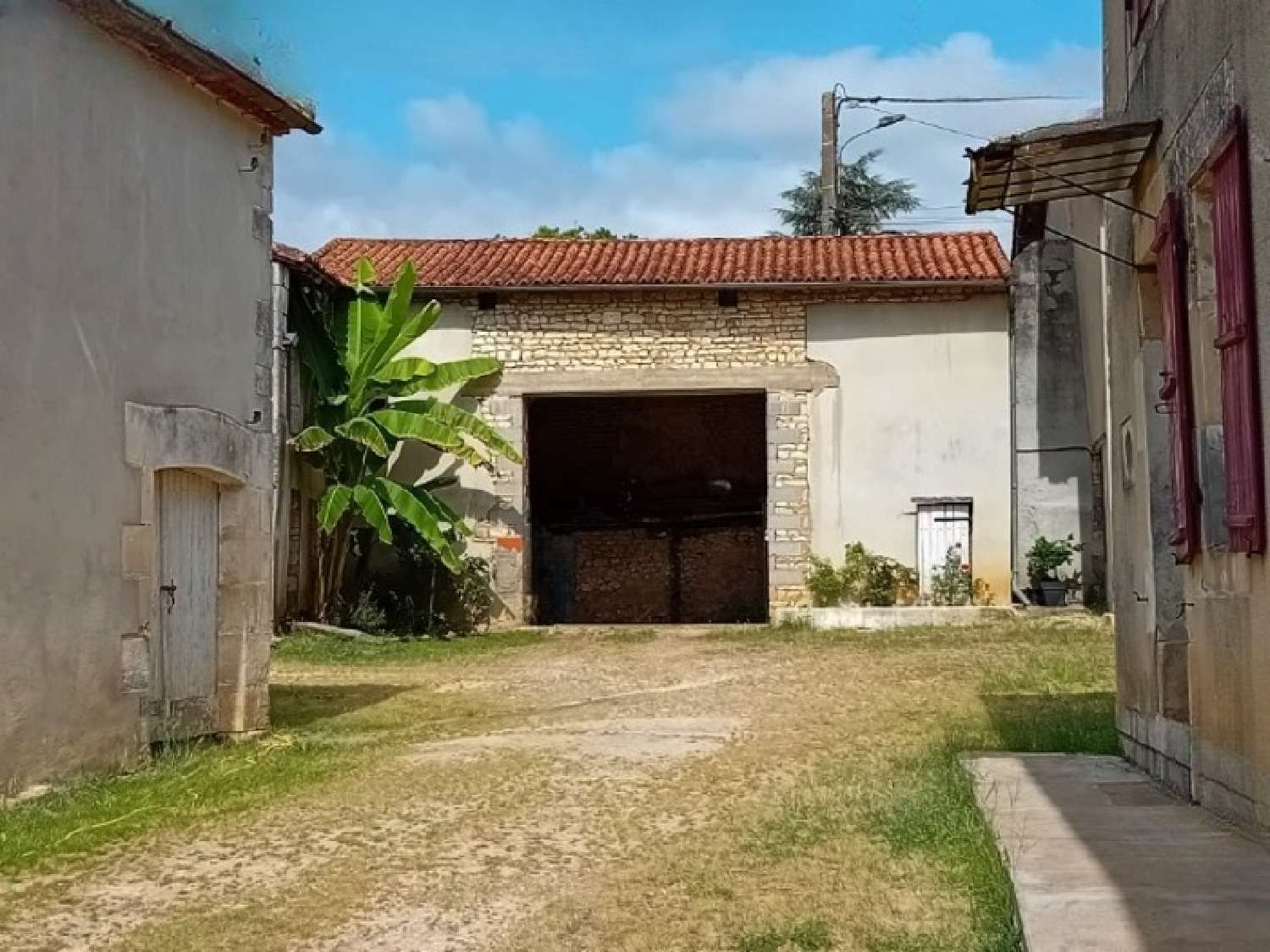 Saint-Mary Charente estate foto 6916910