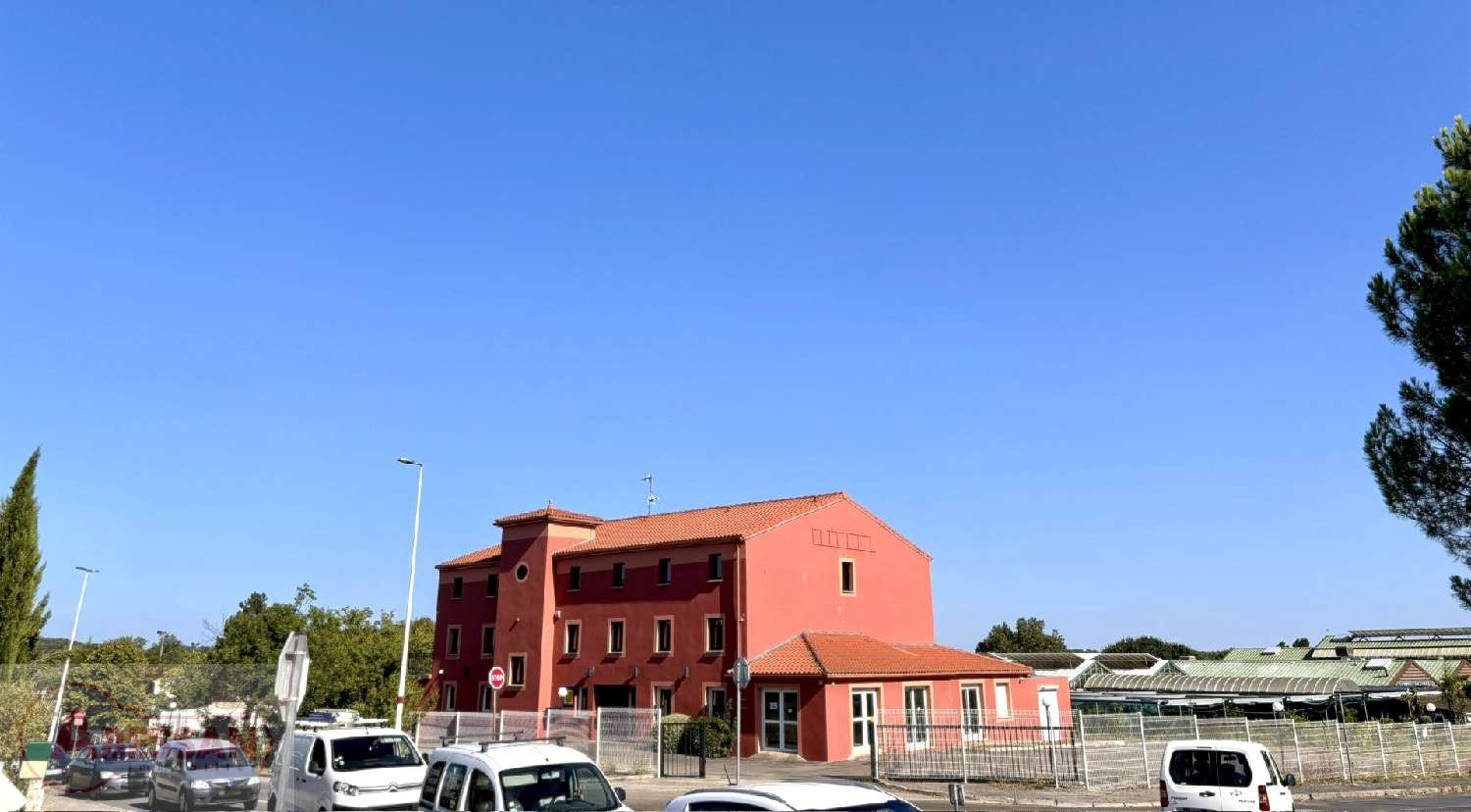  te koop kantoor Alès Gard 3