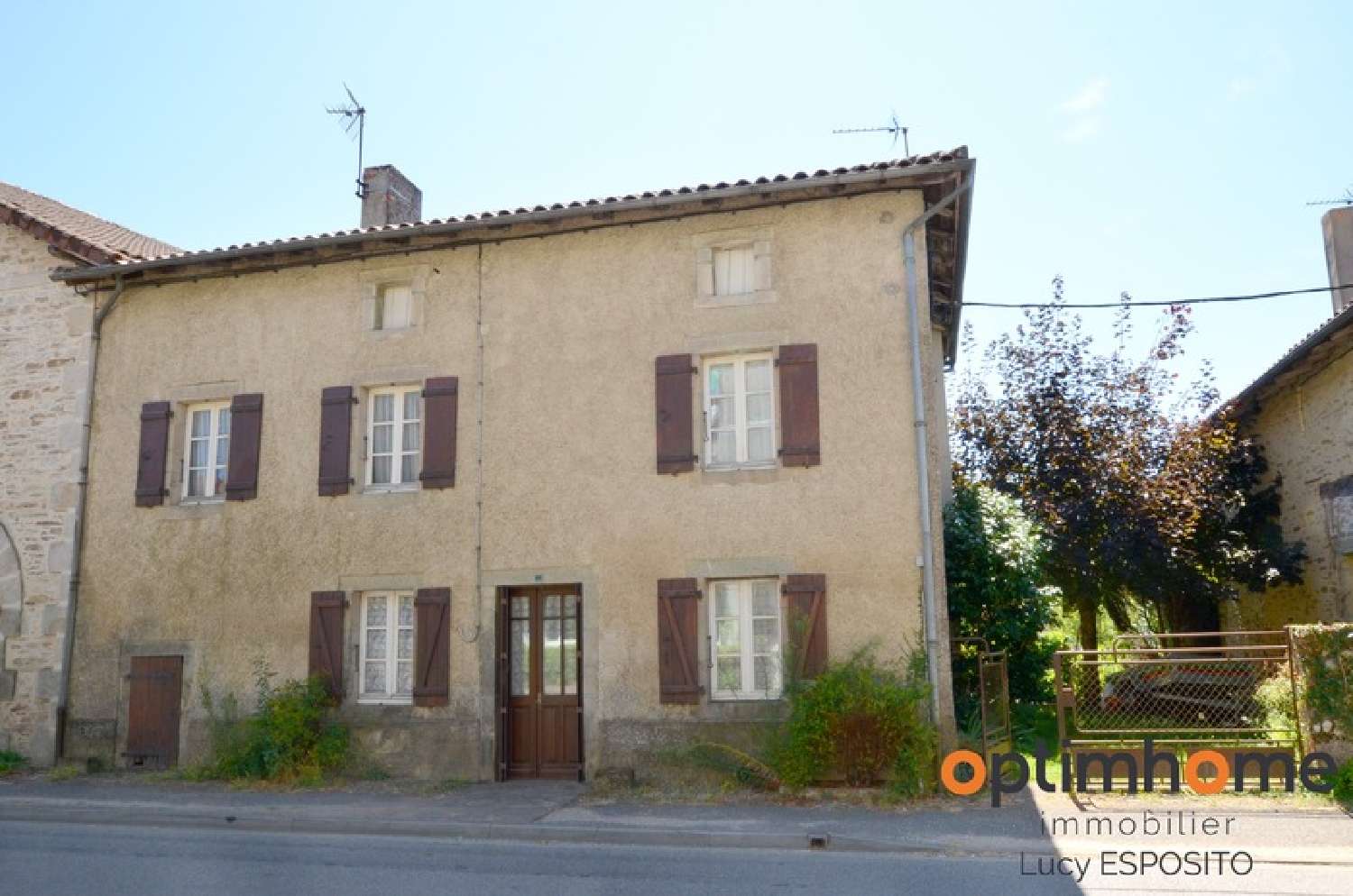 Oradour-sur-Vayres Haute-Vienne huis foto 6924645