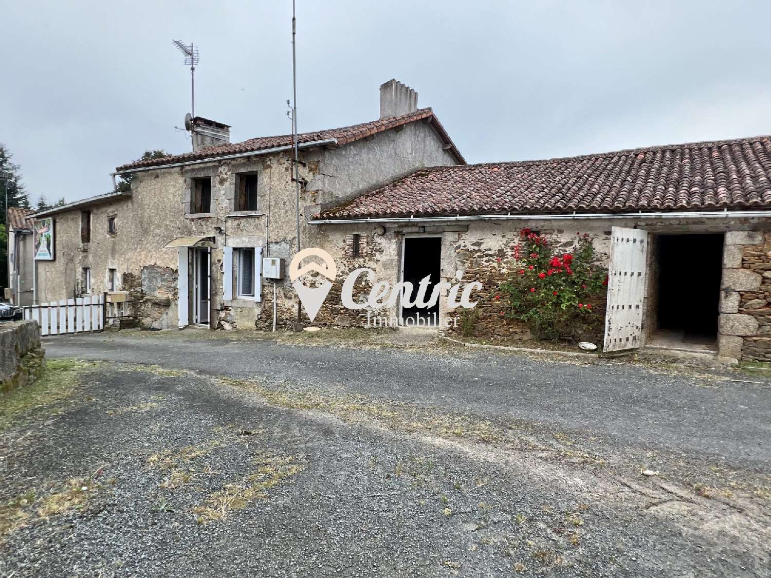 Saint-Paul-en-Gâtine Deux-Sèvres maison foto 6926264