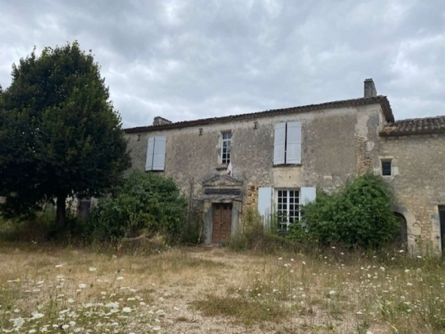 Vindelle Charente huis foto 6943527