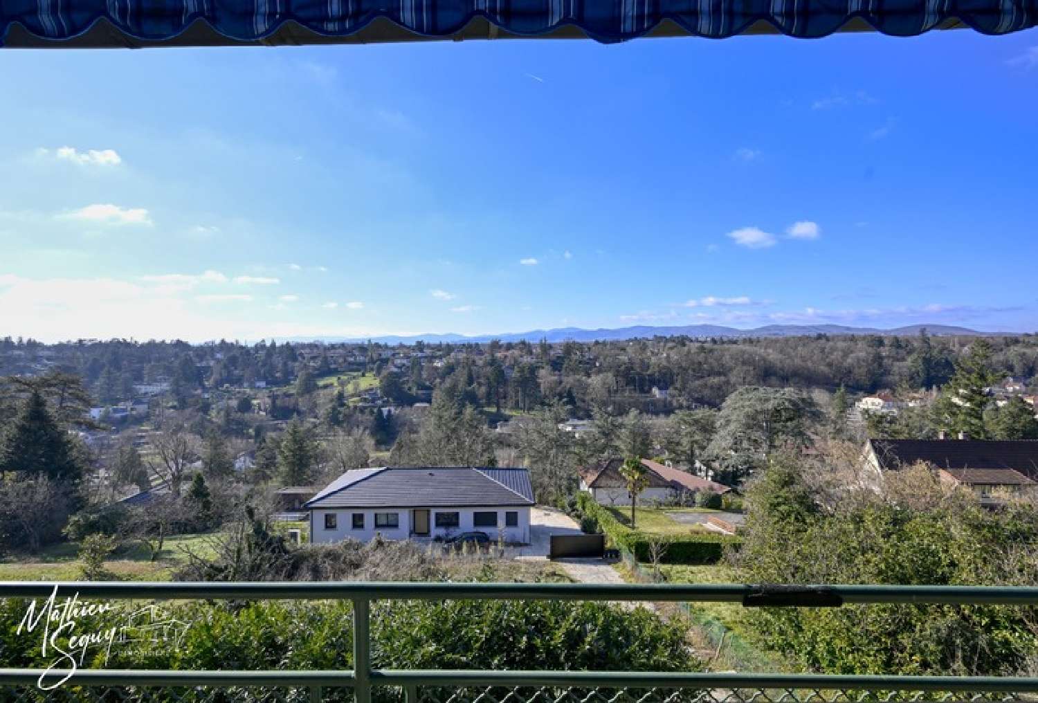  kaufen Wohnung/ Apartment Charbonnières-les-Bains Rhône 1