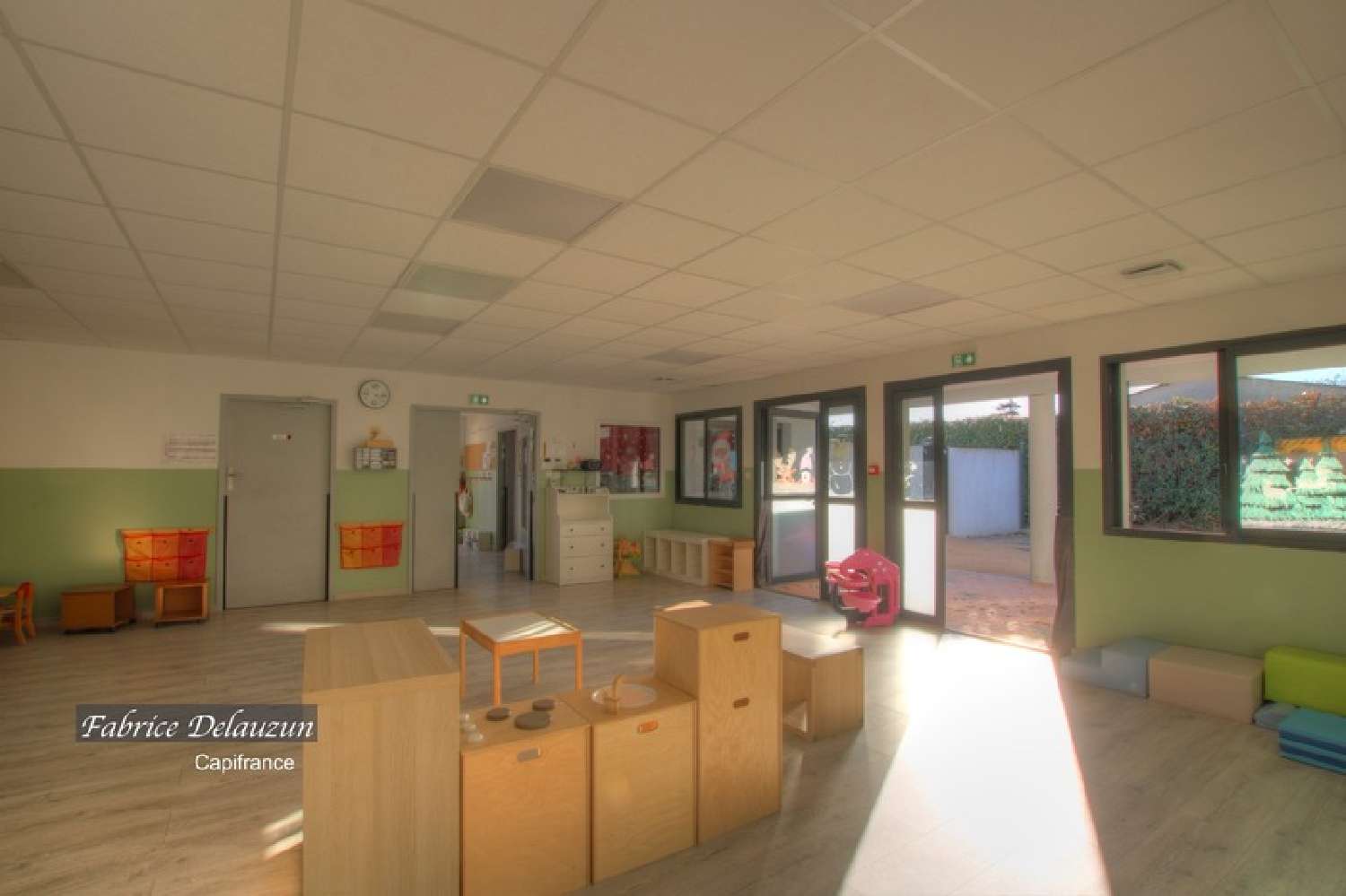  kaufen Gewerbeimmobilie Saint-Martin-de-Crau Bouches-du-Rhône 2