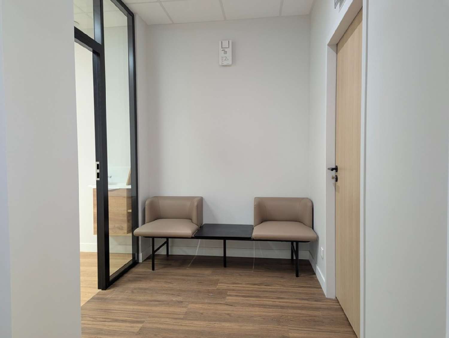  for sale office Bruges Gironde 8