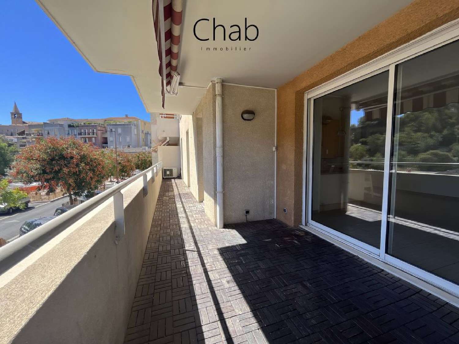  for sale apartment Aubagne Bouches-du-Rhône 1