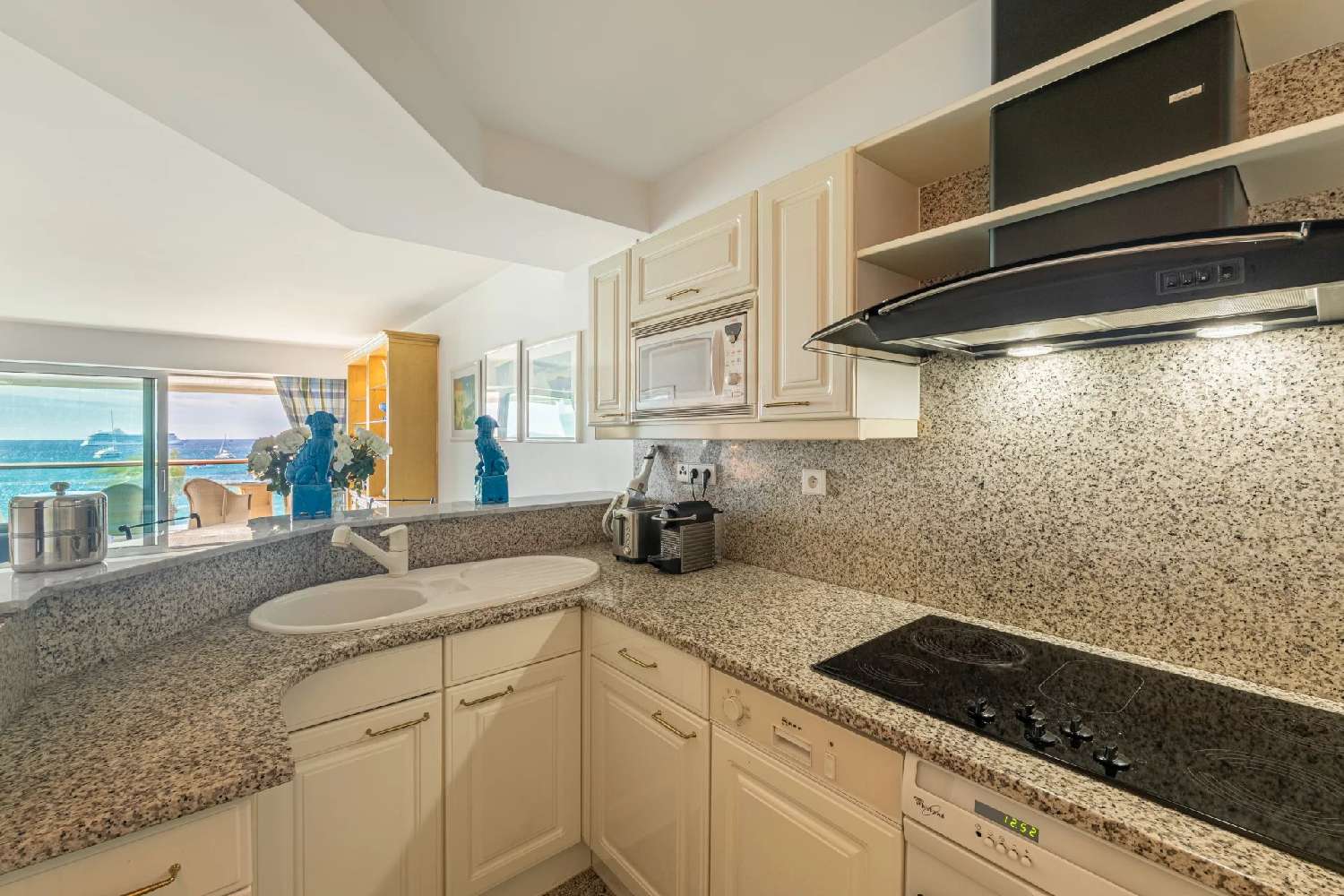  à vendre appartement Cannes Alpes-Maritimes 6