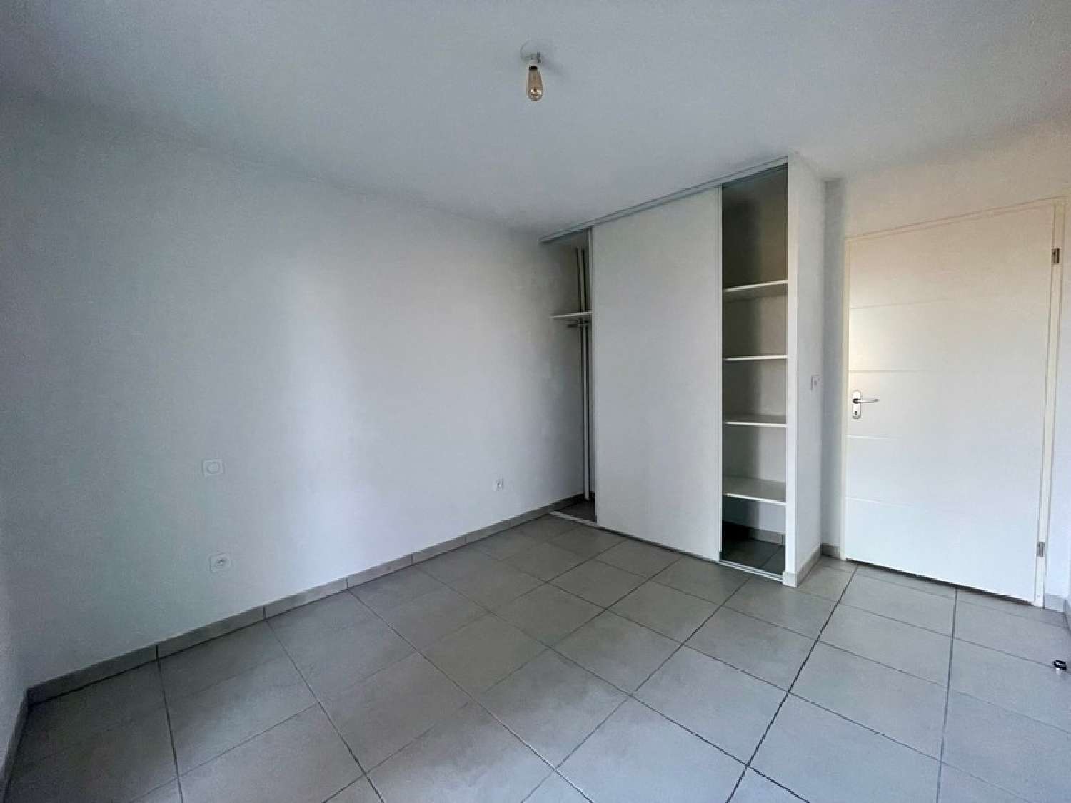  for sale apartment Castelginest Haute-Garonne 4