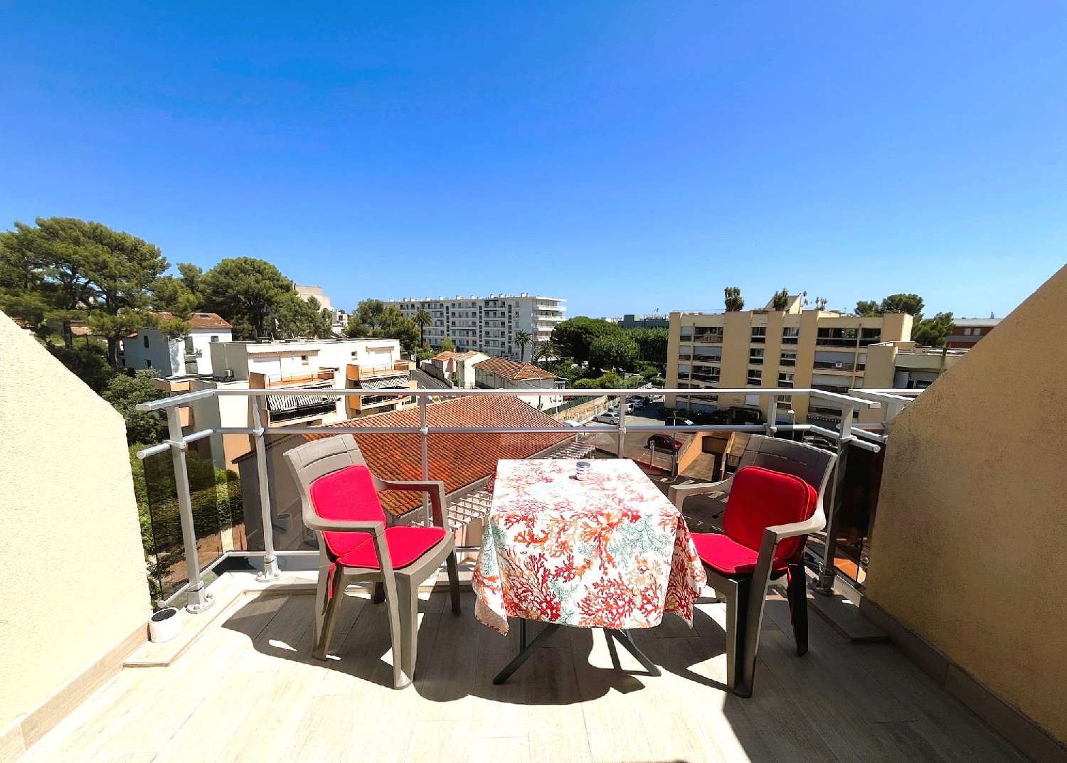  te koop appartement Cavalaire-sur-Mer Var 2