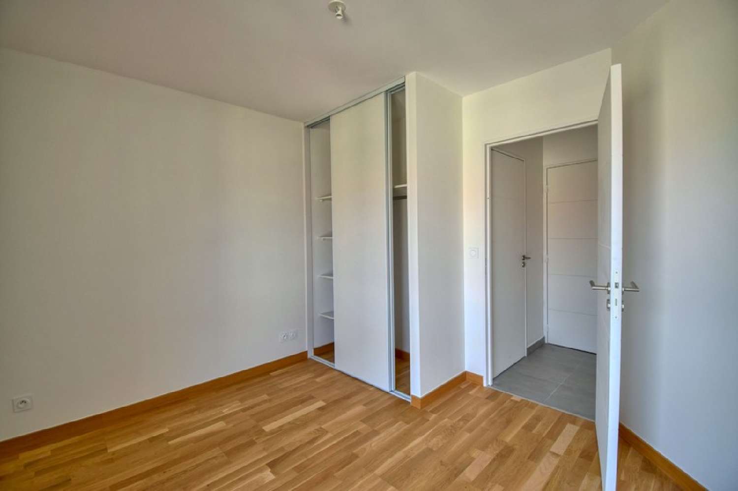  te koop appartement Dardilly Rhône 4
