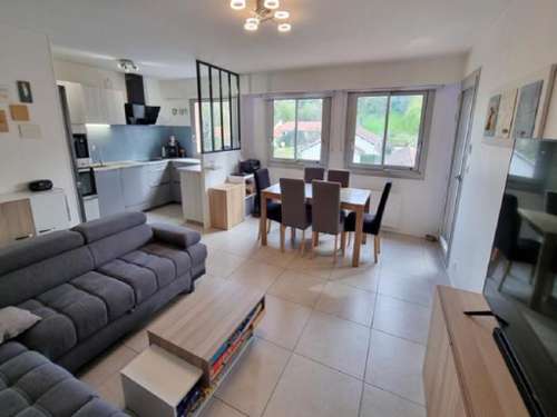 Décines-Charpieu Rhône apartment foto 7151210
