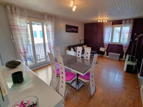 Décines-Charpieu Rhône apartment foto 7151249