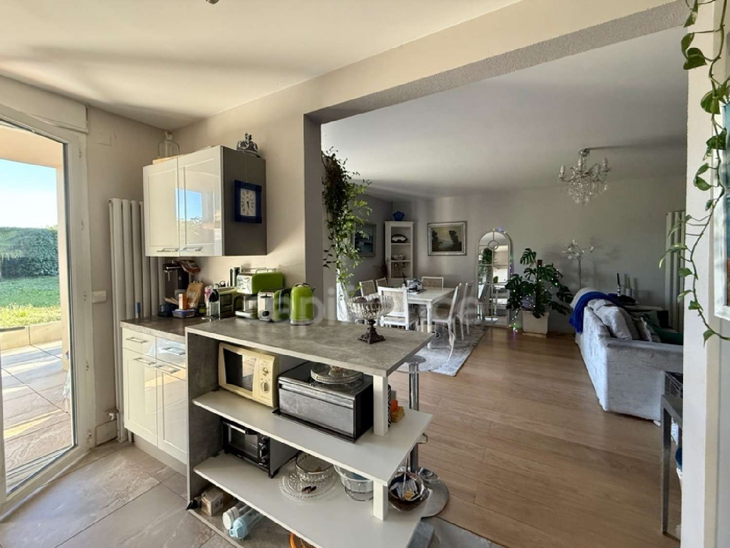  for sale apartment Divonne-les-Bains Ain 5