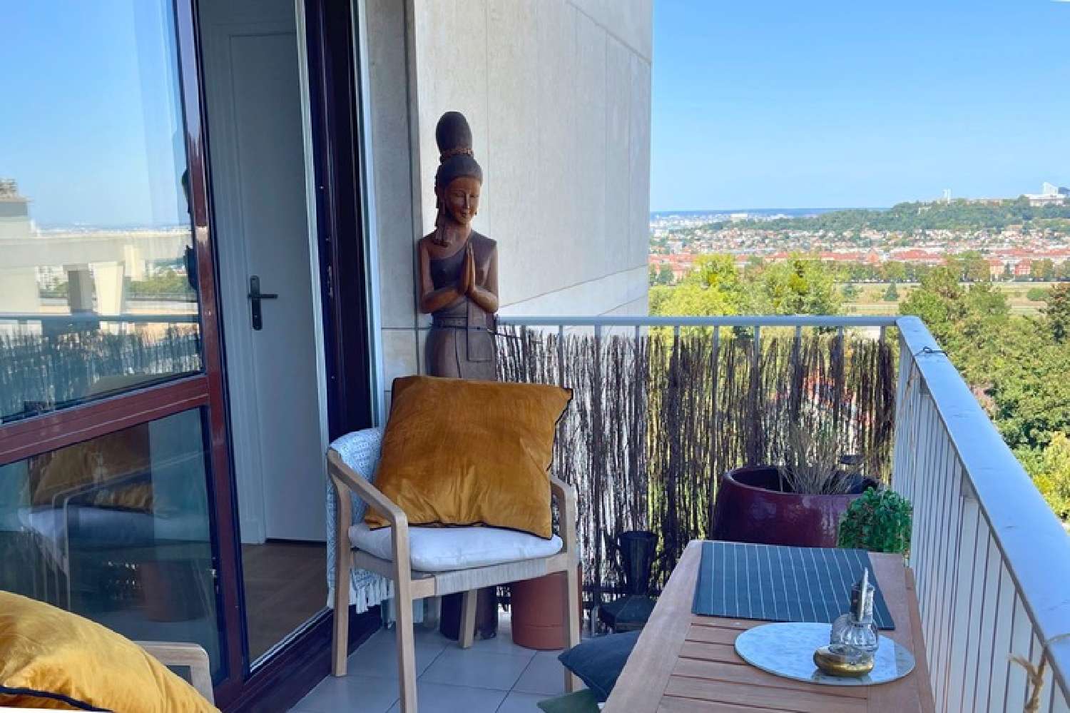  te koop appartement Garches Hauts-de-Seine 8