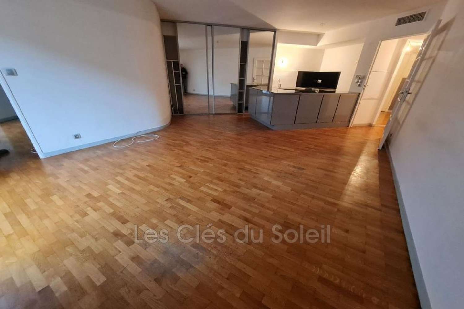  kaufen Wohnung/ Apartment Hyères Var 1