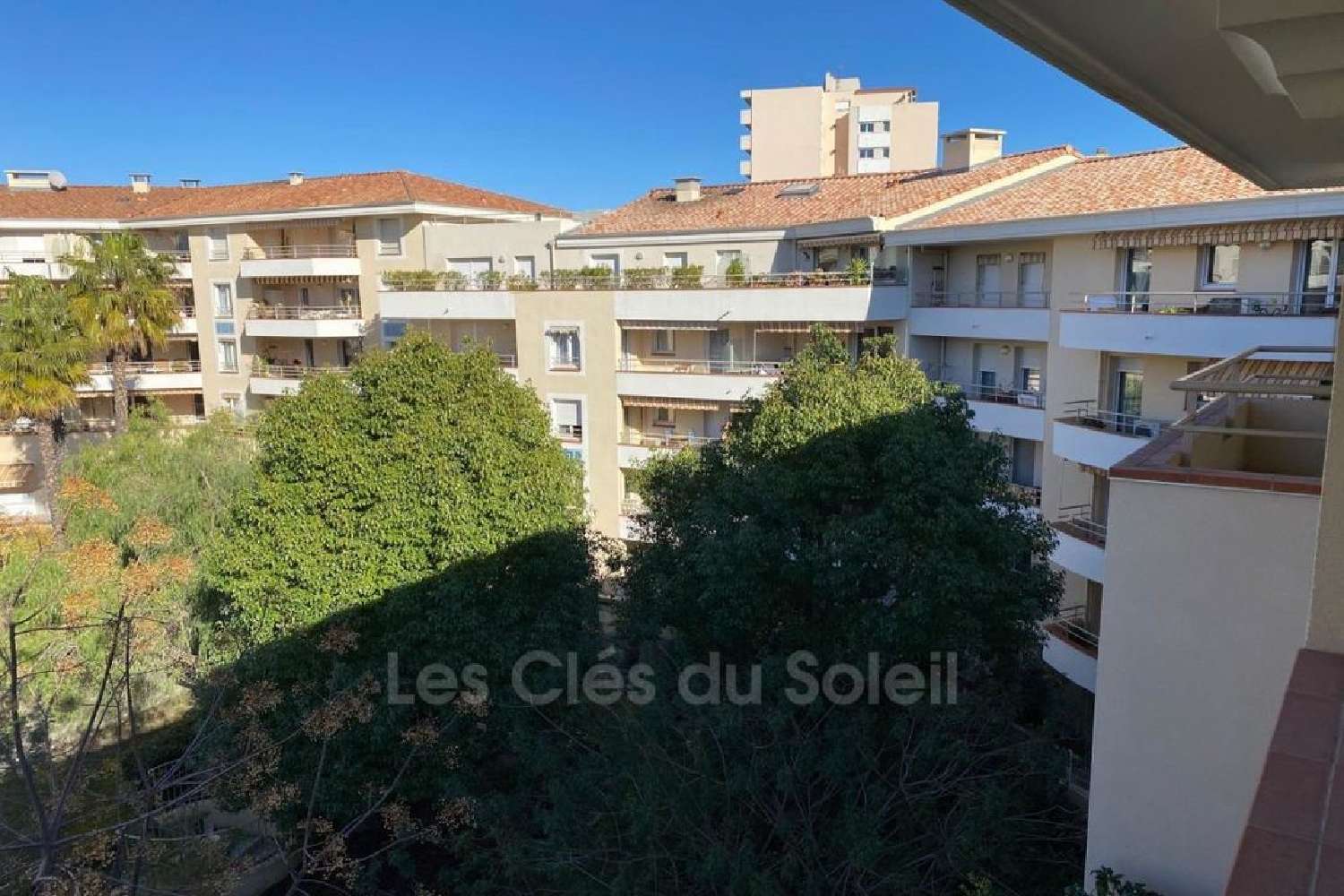  te koop appartement Hyères Var 1