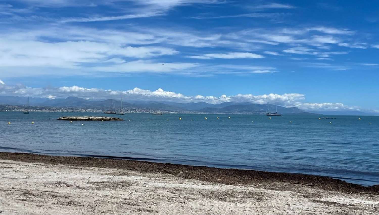  te koop appartement Juan-les-Pins Alpes-Maritimes 1