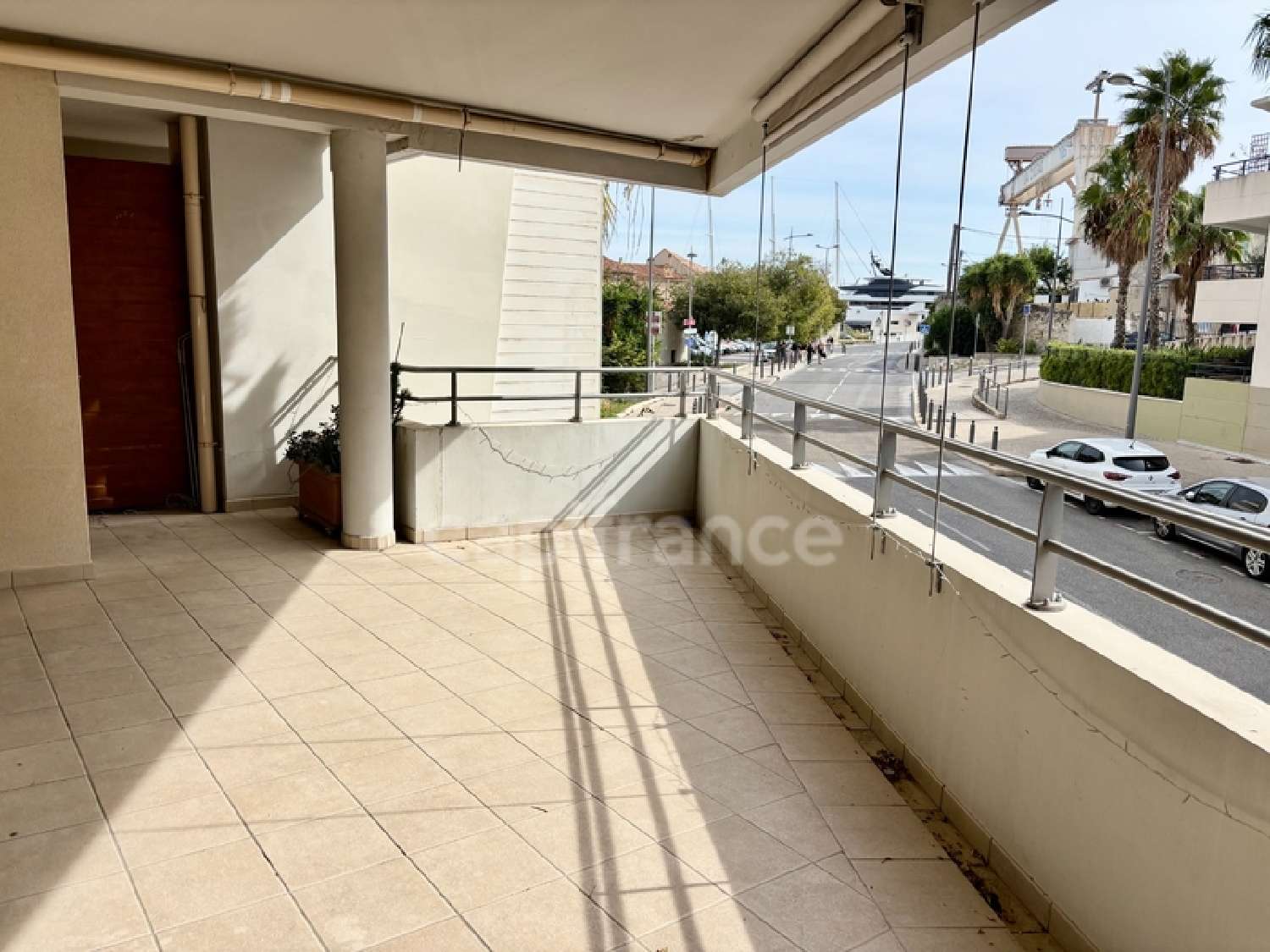  à vendre appartement La Ciotat Bouches-du-Rhône 2