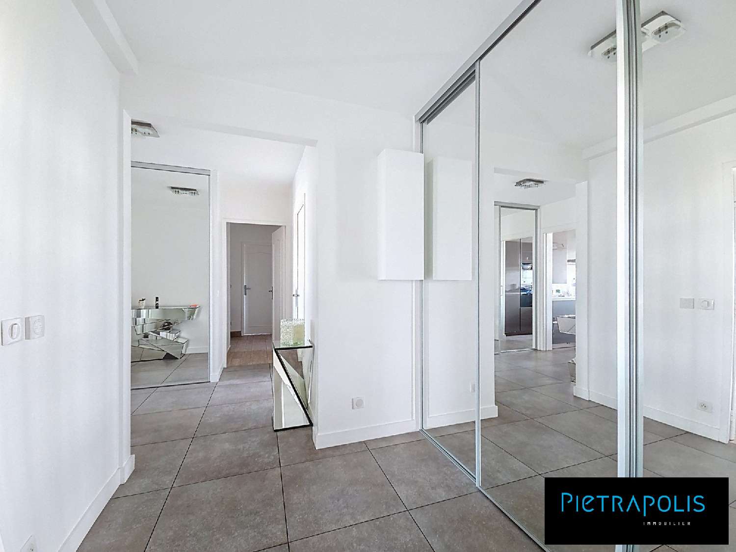  te koop appartement Lyon 8e Arrondissement Rhône 7