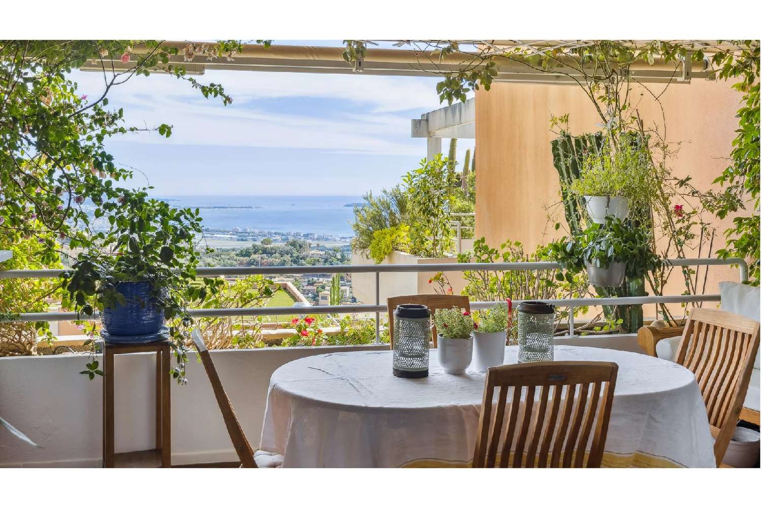  à vendre appartement Mandelieu-la-Napoule Alpes-Maritimes 2