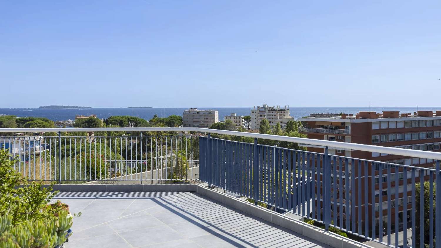  te koop appartement Mandelieu-la-Napoule Alpes-Maritimes 2