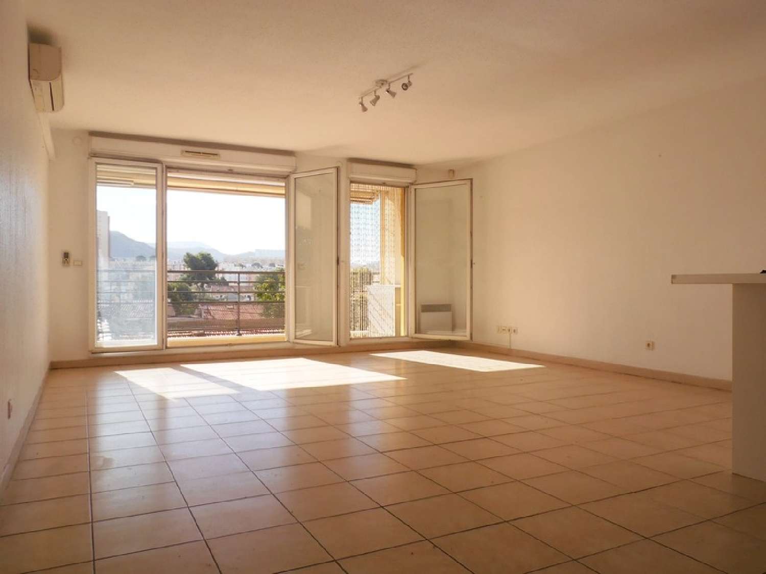  for sale apartment Marseille 10e Arrondissement Bouches-du-Rhône 3