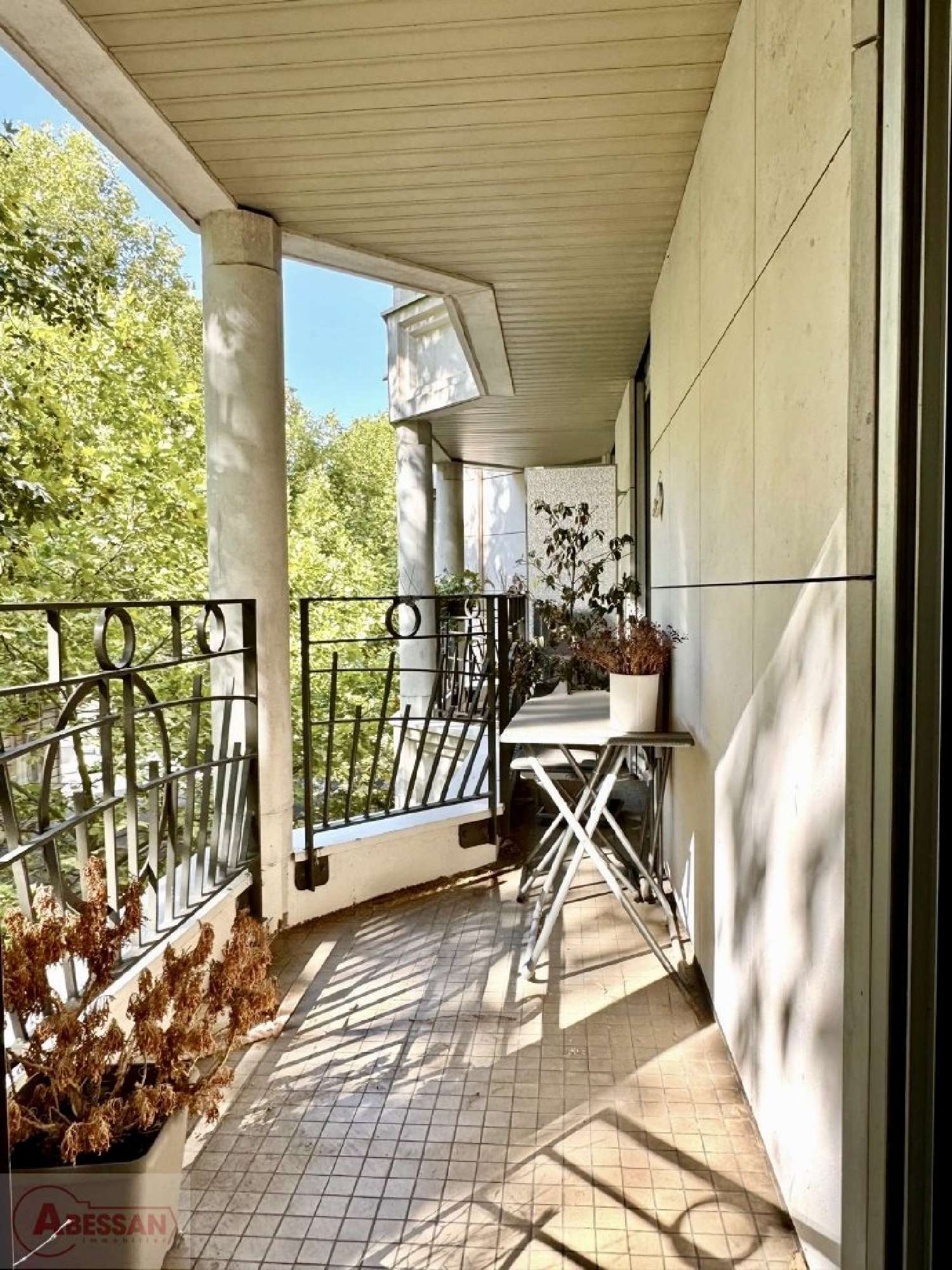  for sale apartment Paris 16e Arrondissement Paris (Seine) 3