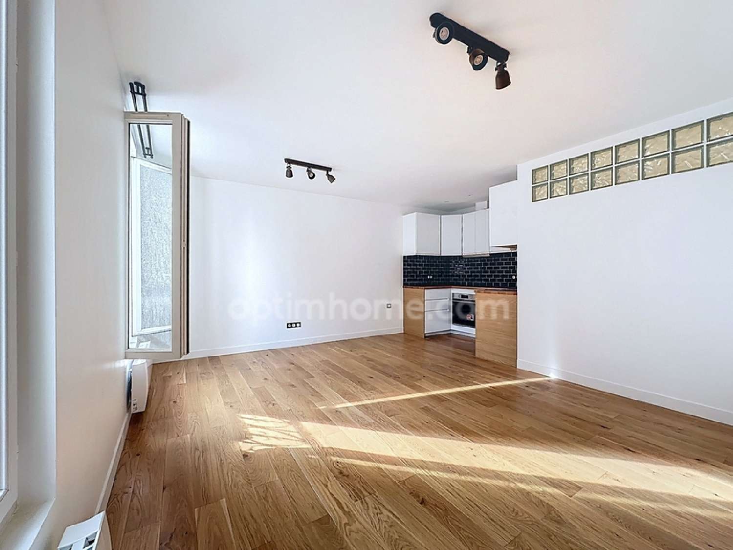  kaufen Wohnung/ Apartment Paris 18e Arrondissement Paris (Seine) 2