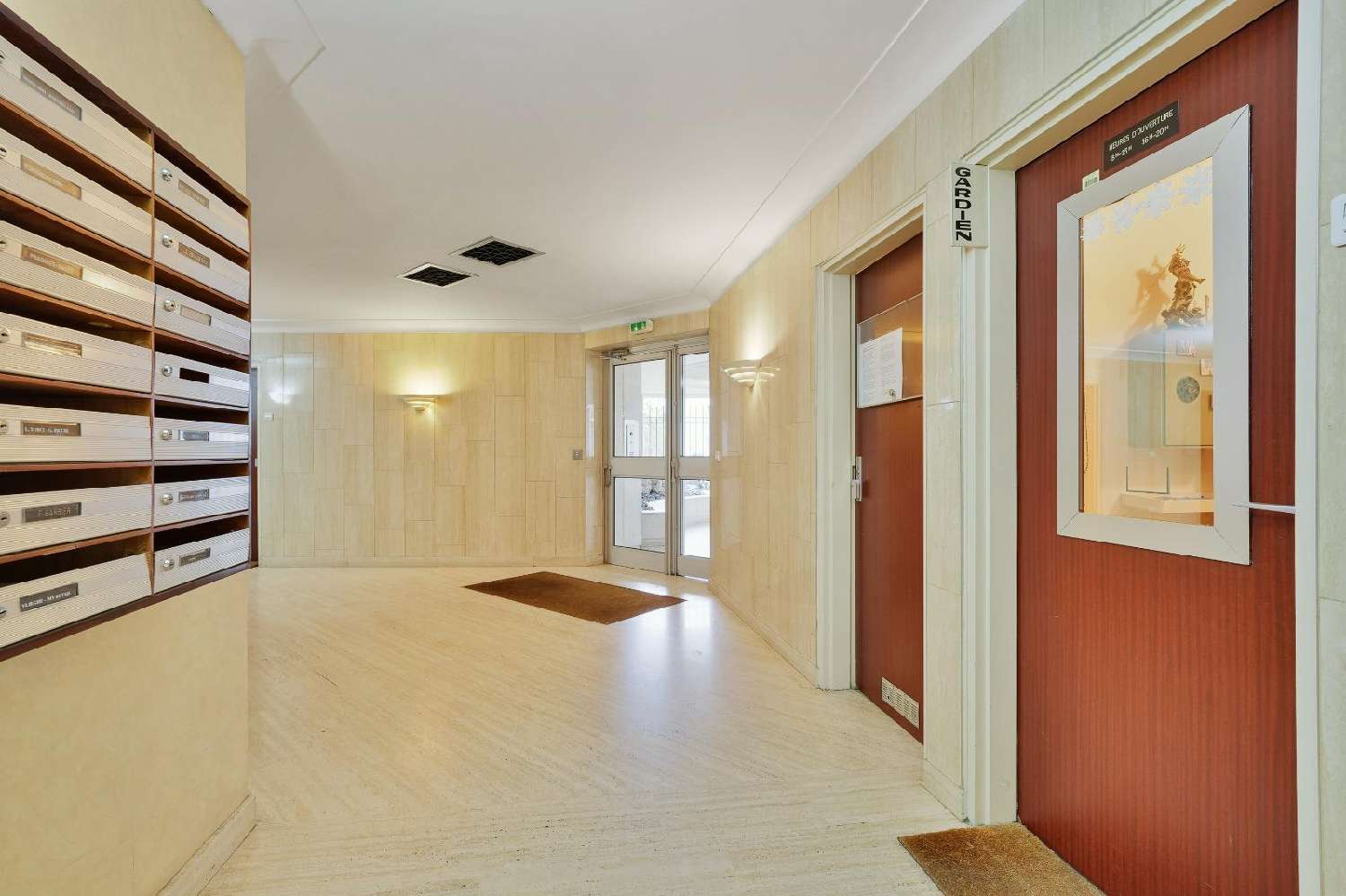  te koop appartement Paris 20e Arrondissement Parijs (Seine) 2