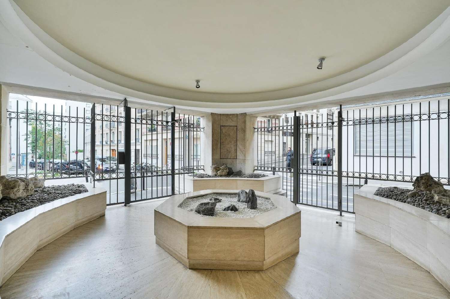  te koop appartement Paris 20e Arrondissement Parijs (Seine) 3