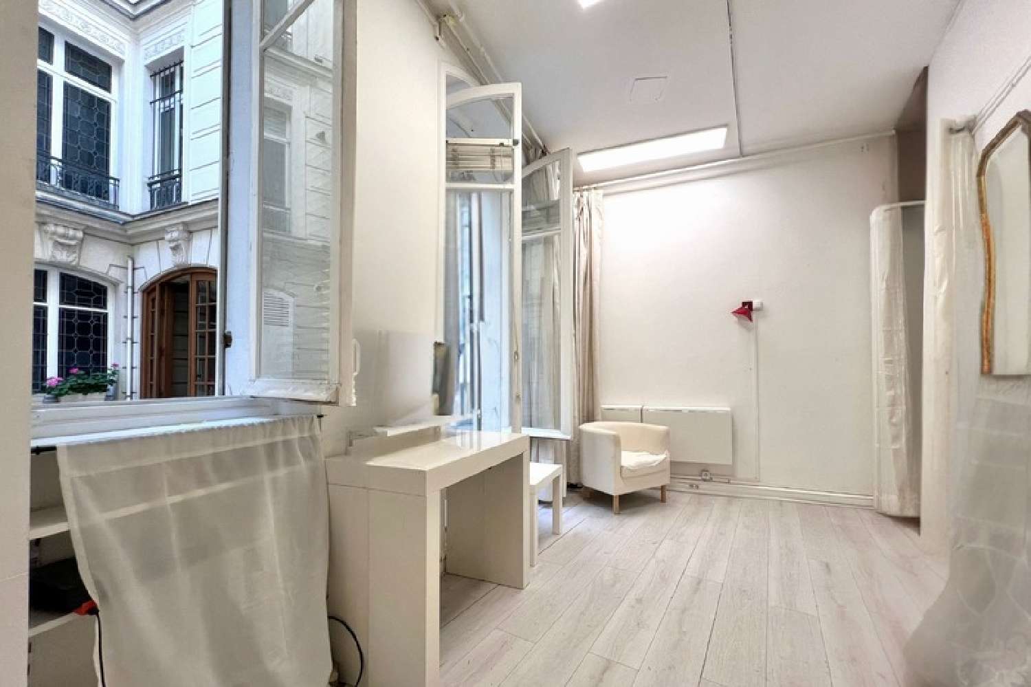  à vendre appartement Paris 8e Arrondissement Paris (Seine) 3