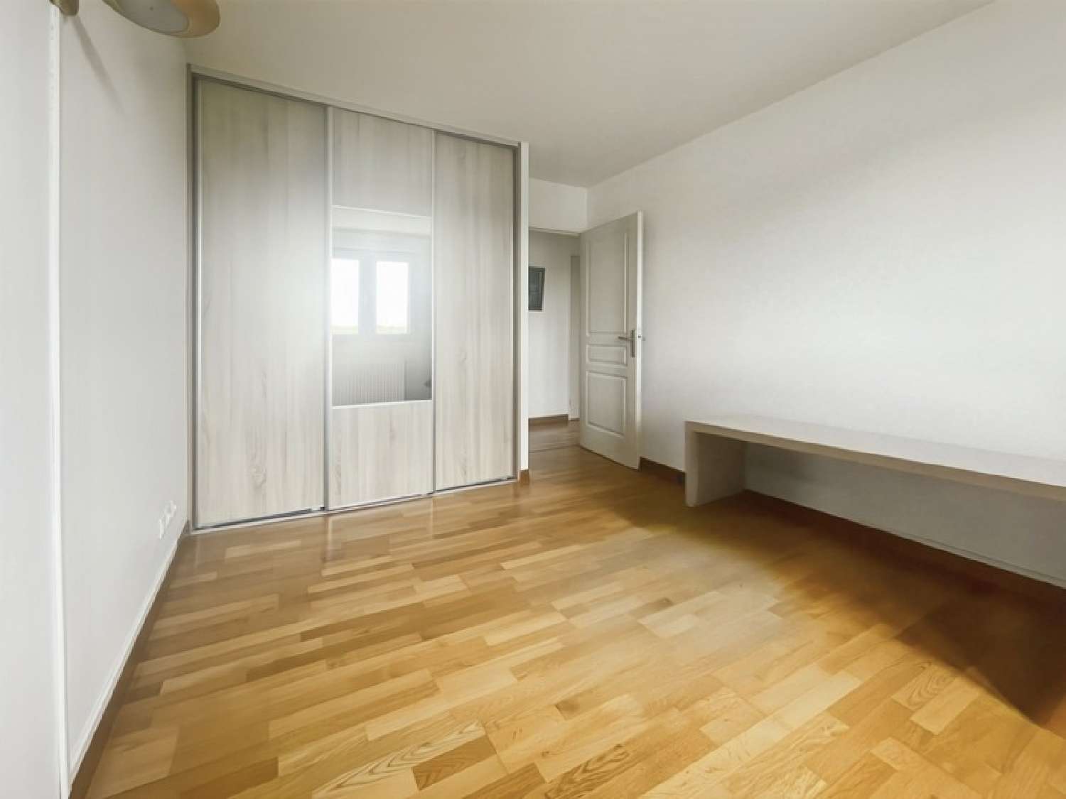  for sale apartment Plaisir Yvelines 8