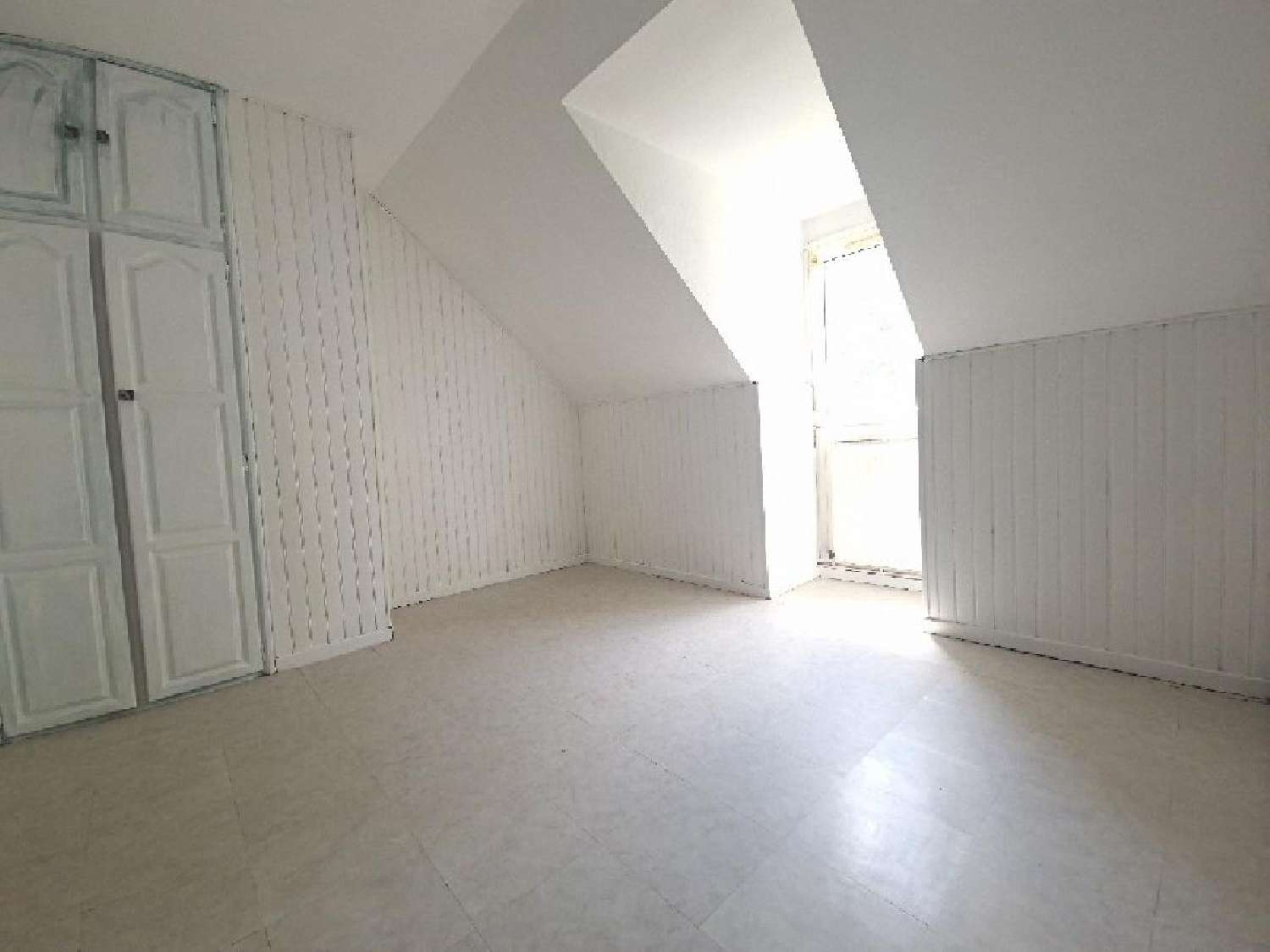  for sale apartment Saint-Leu-d'Esserent Oise 4