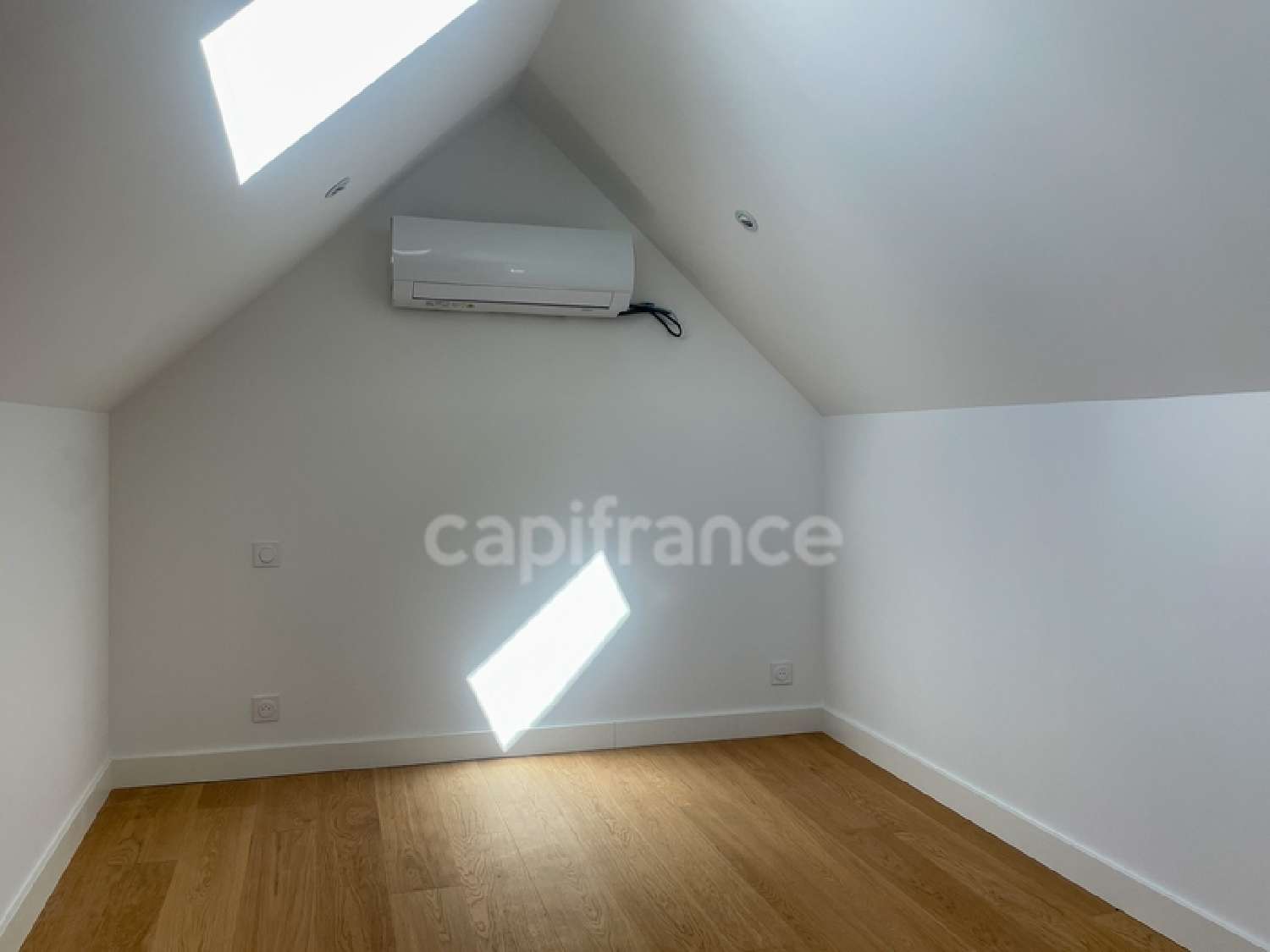  for sale apartment Saint-Palais-sur-Mer Charente-Maritime 6