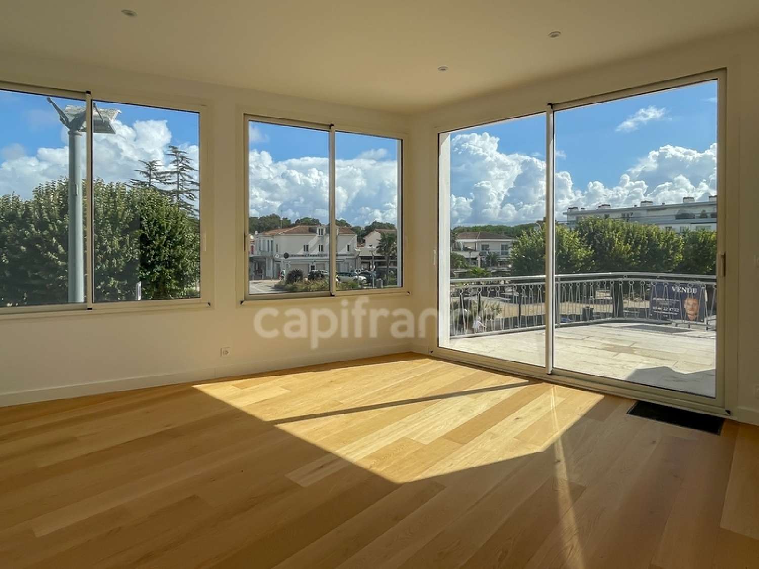  for sale apartment Saint-Palais-sur-Mer Charente-Maritime 3