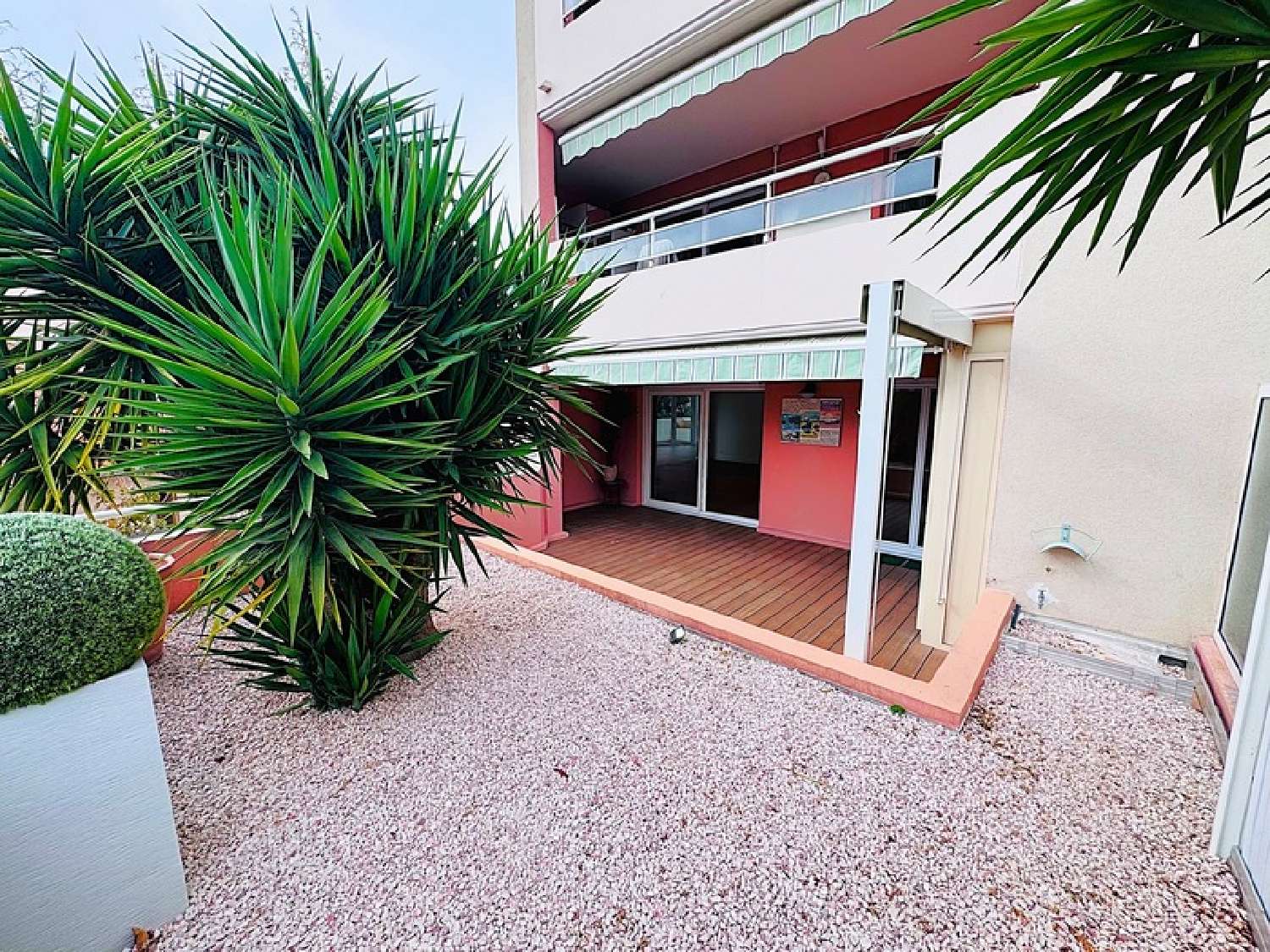  en venta apartamento Saint-Raphaël Var 1