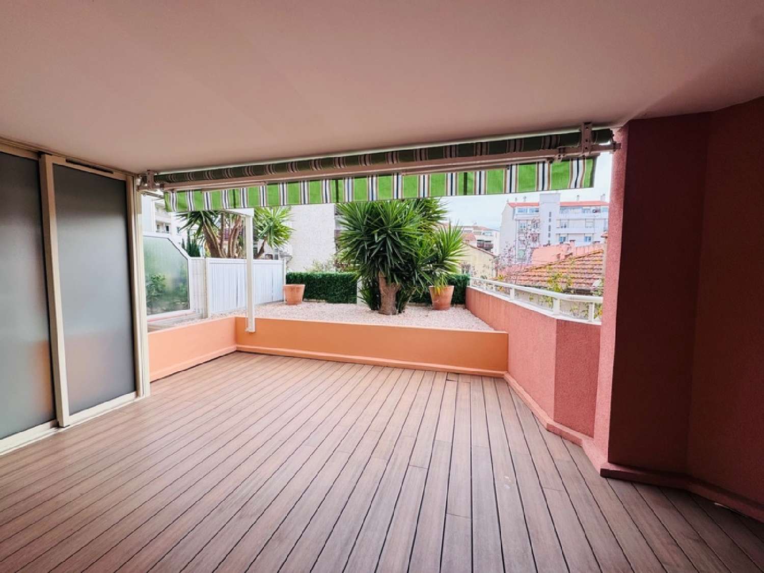  en venta apartamento Saint-Raphaël Var 2