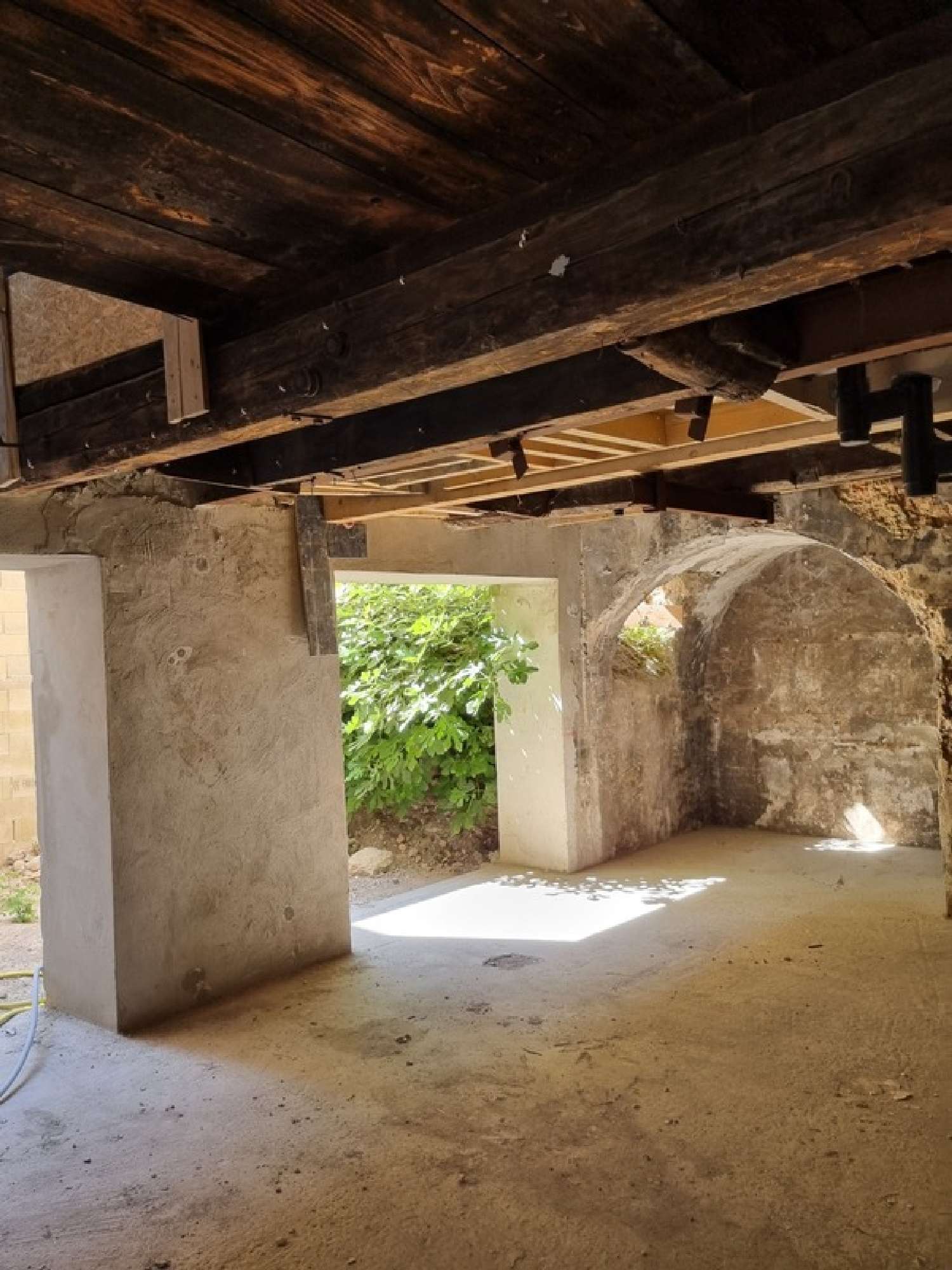  for sale apartment Saint-Savournin Bouches-du-Rhône 1