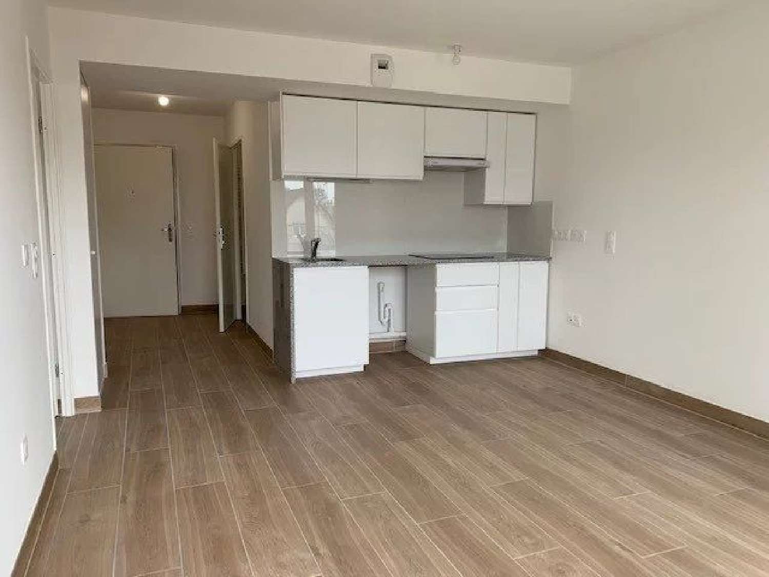  for sale apartment Sainte-Geneviève-des-Bois Essonne 1